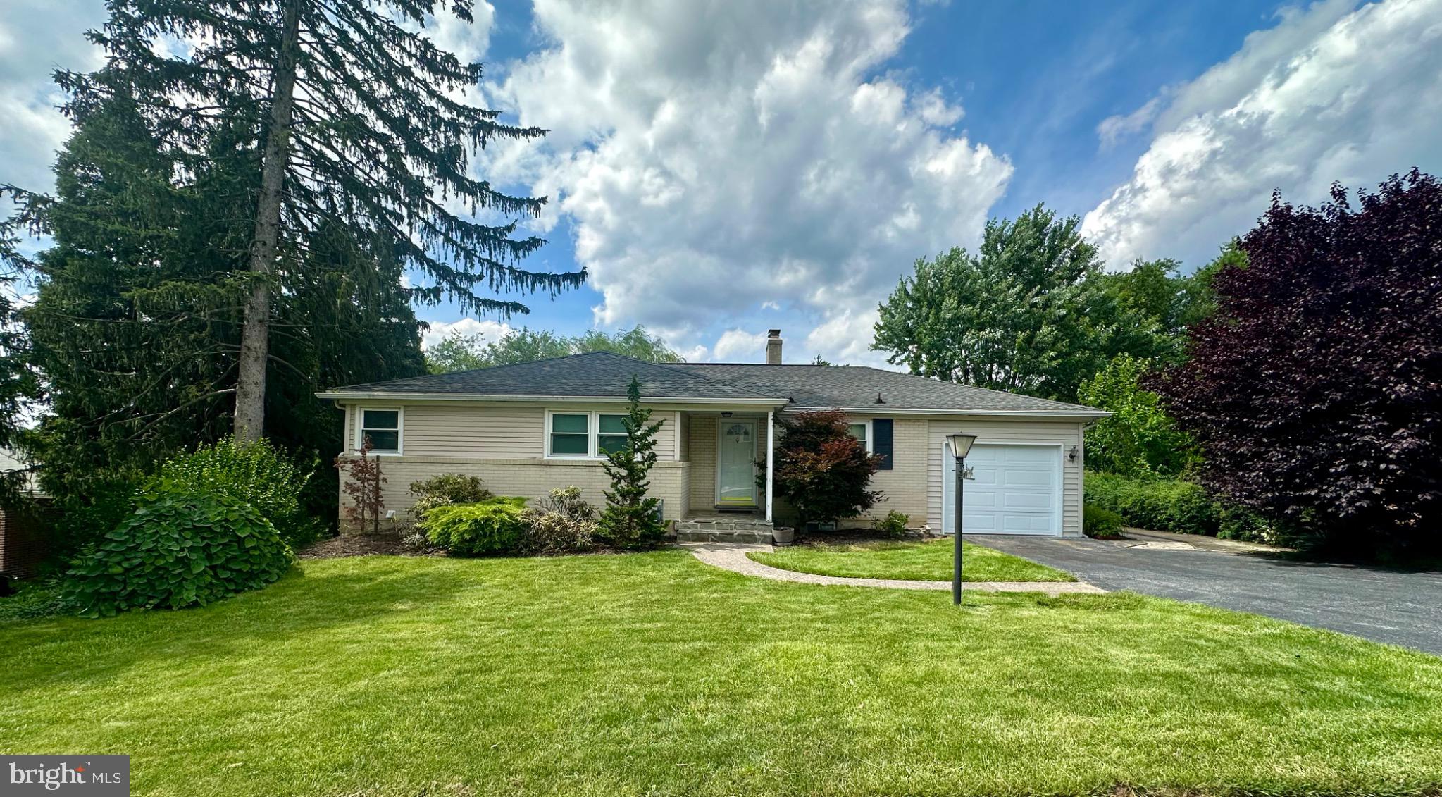 Charming well-maintained 3-bedroom 2-bathroom ranch home in the desirable Haines Acres neighborhood within York Suburban School District! The main floor features a living room, dining room, kitchen, 3-bedrooms, and a full bathroom. The partially finished walkout basement boats a family room, a second full bathroom, an oversized laundry room, and a mechanical room. Additional features include hardwood floors, 2 fireplaces, central air, 1-car garage, private back yard, and a pull out awning on the side of the home. Plenty of off street parking. Tenant pays all utilities and is responsible for lawn care and snow removal.