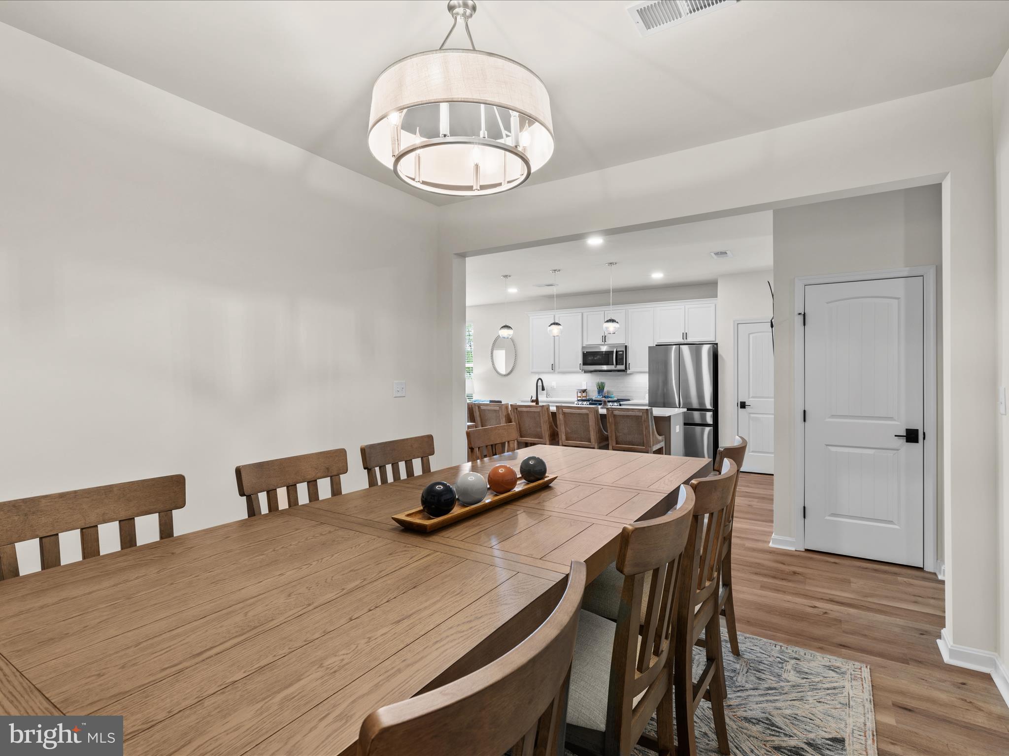 FRIENDSHIP CREEK - Residential