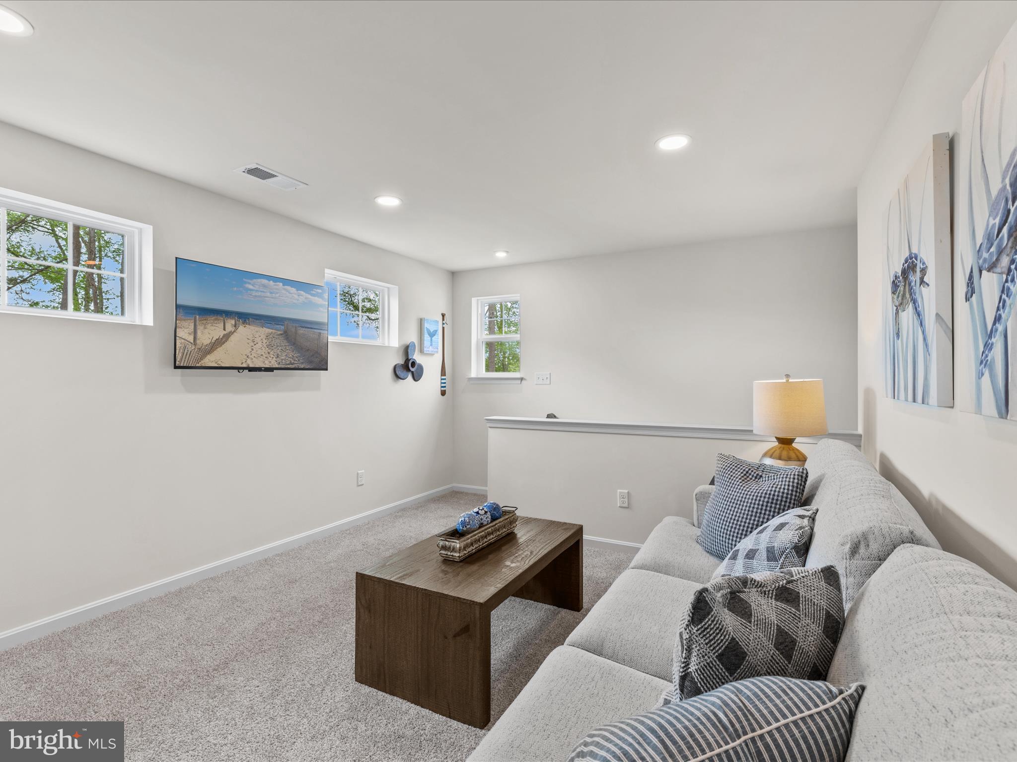 FRIENDSHIP CREEK - Residential