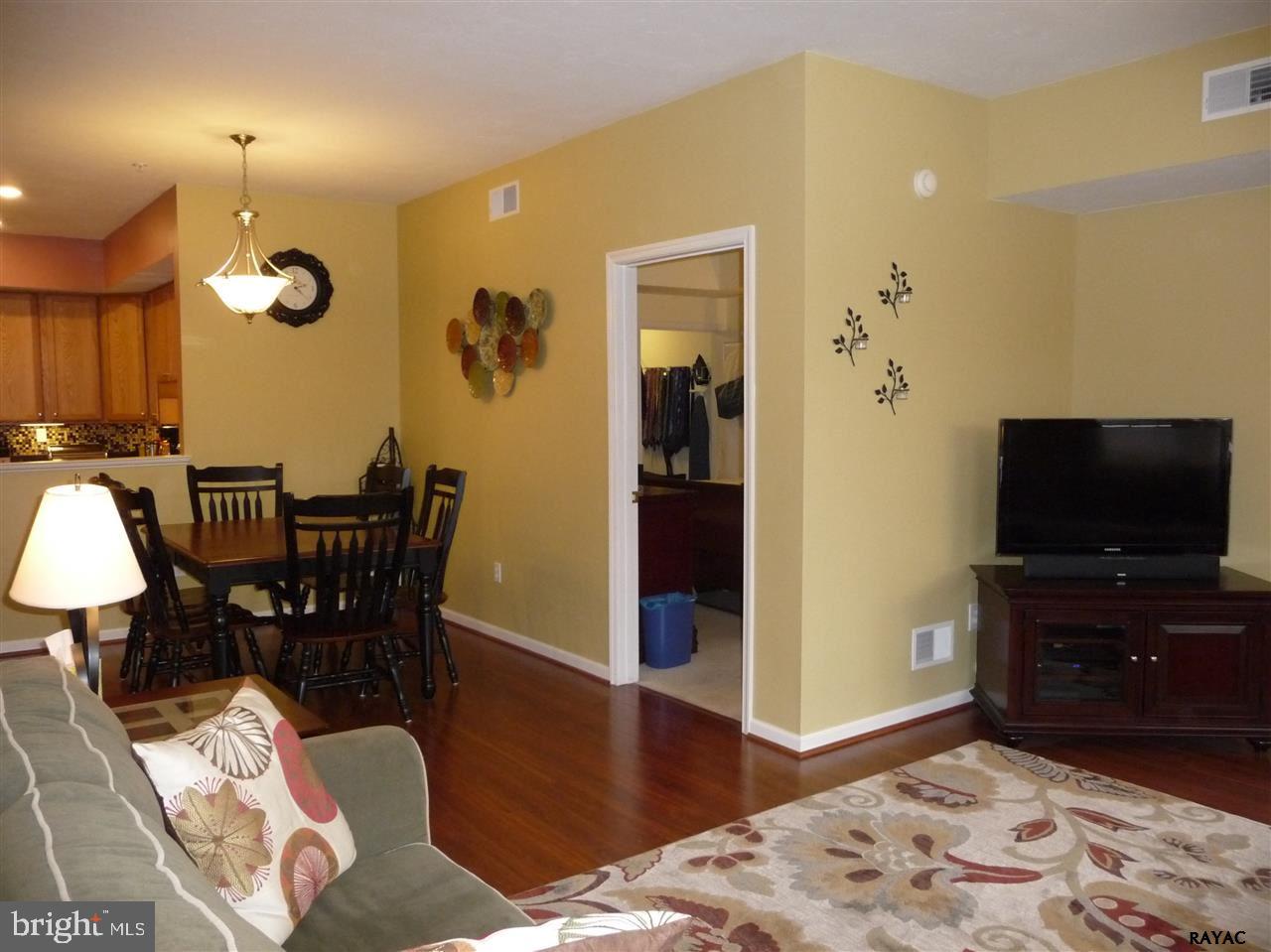 VILLAS AT BAILEY SPRINGS - Residential