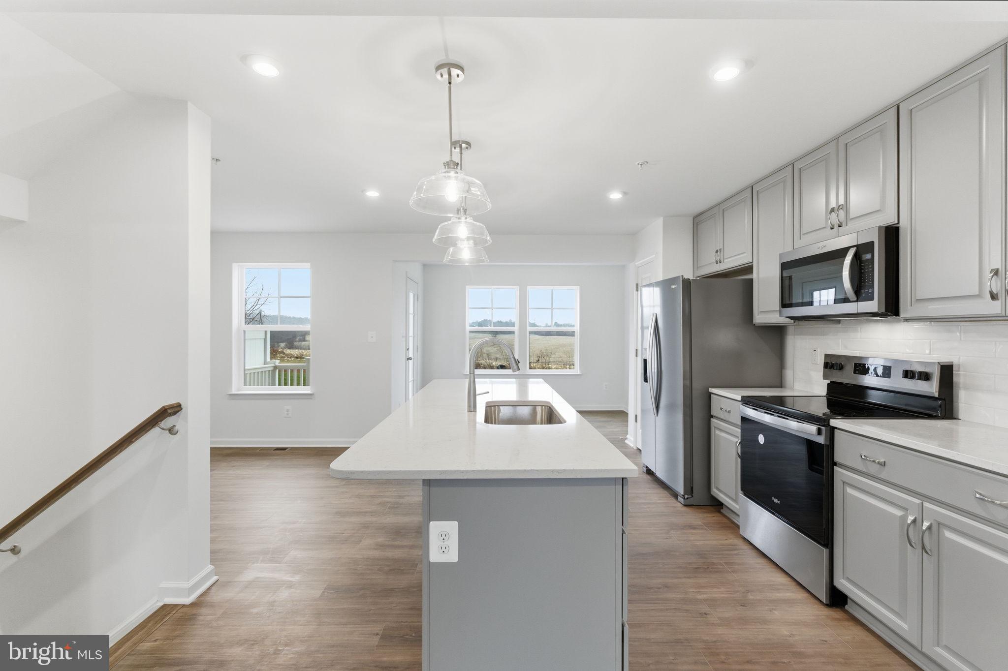 HOMESTEAD ACRES - Residential