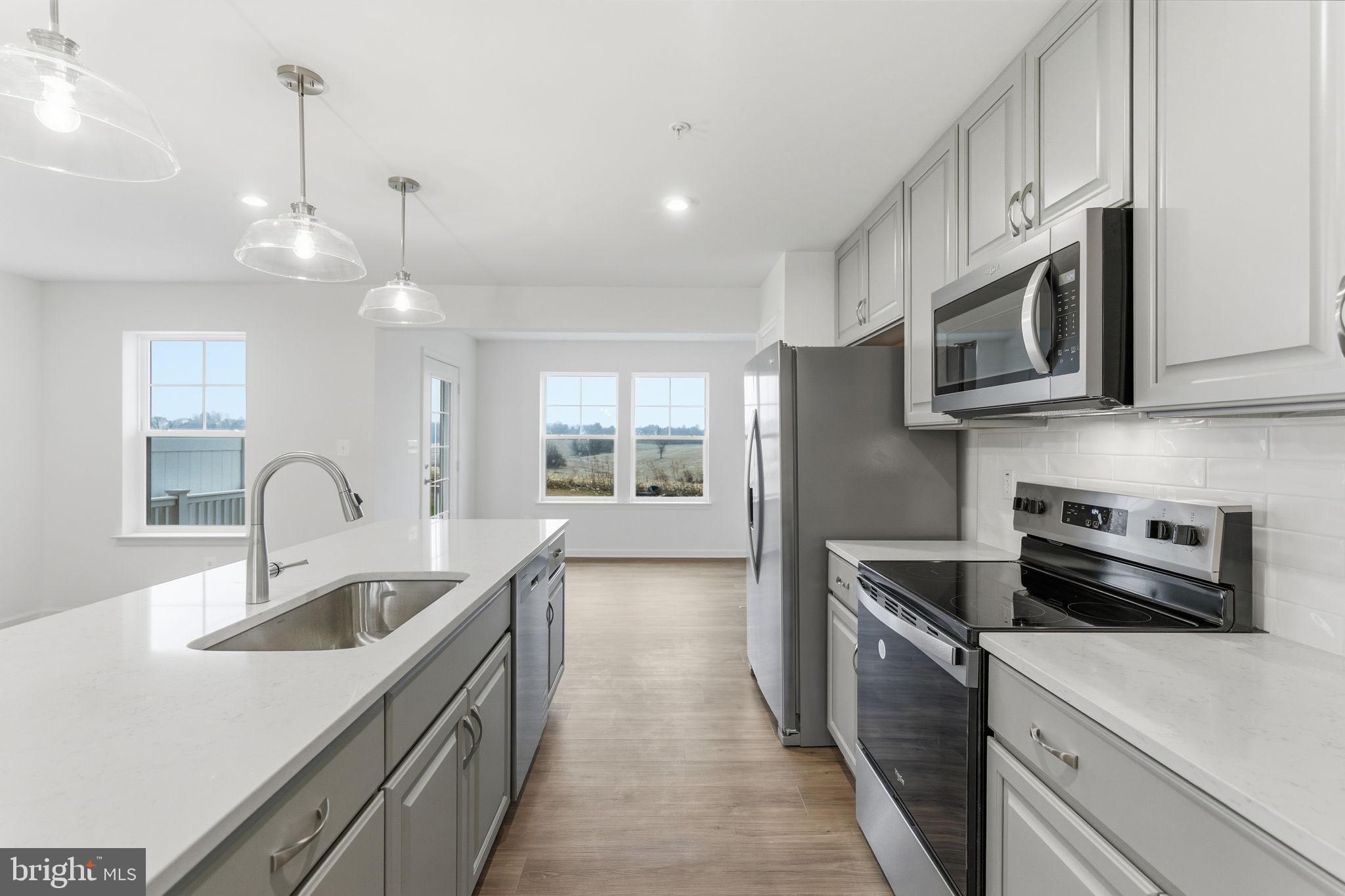 HOMESTEAD ACRES - Residential