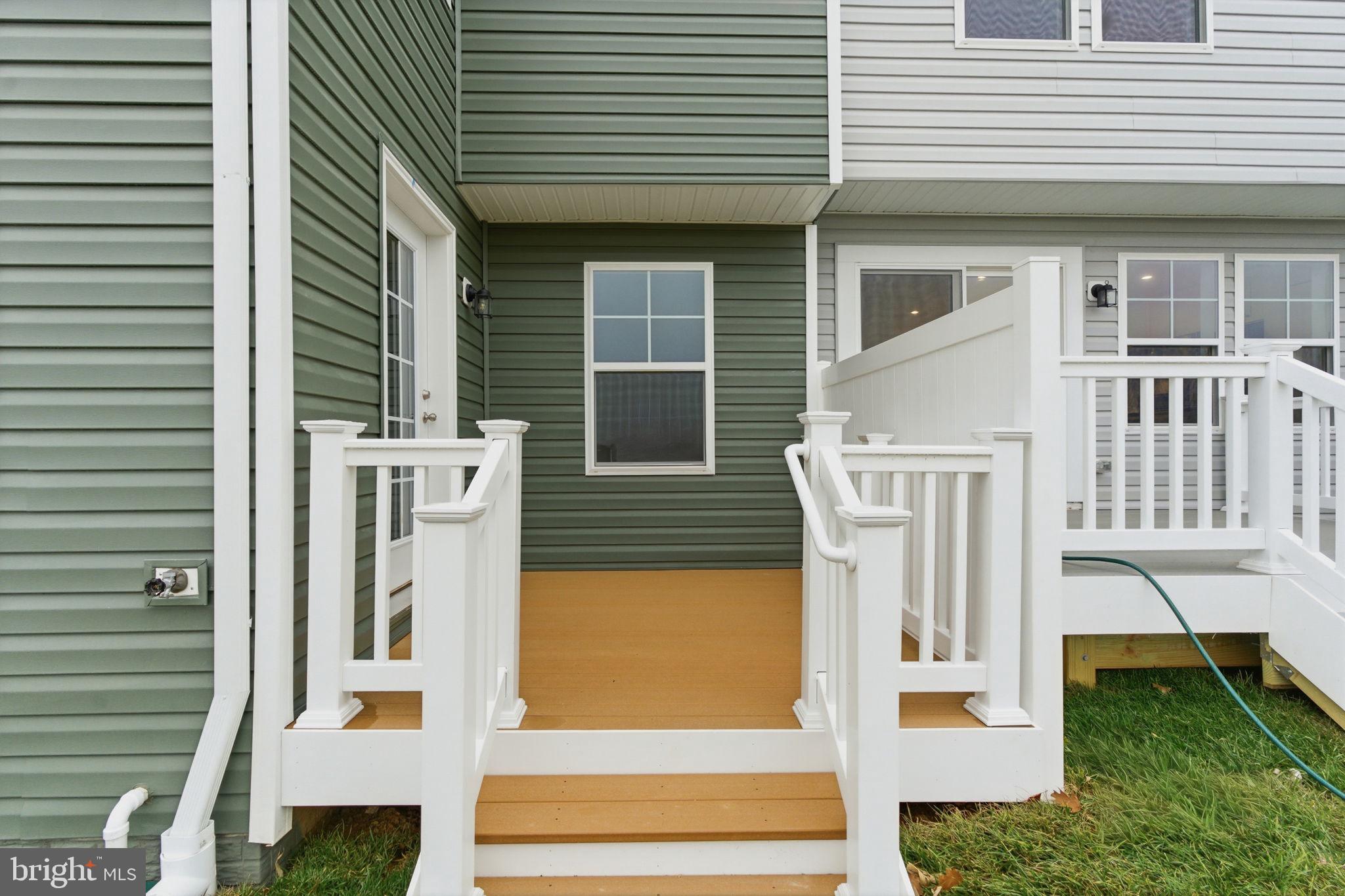 HOMESTEAD ACRES - Residential