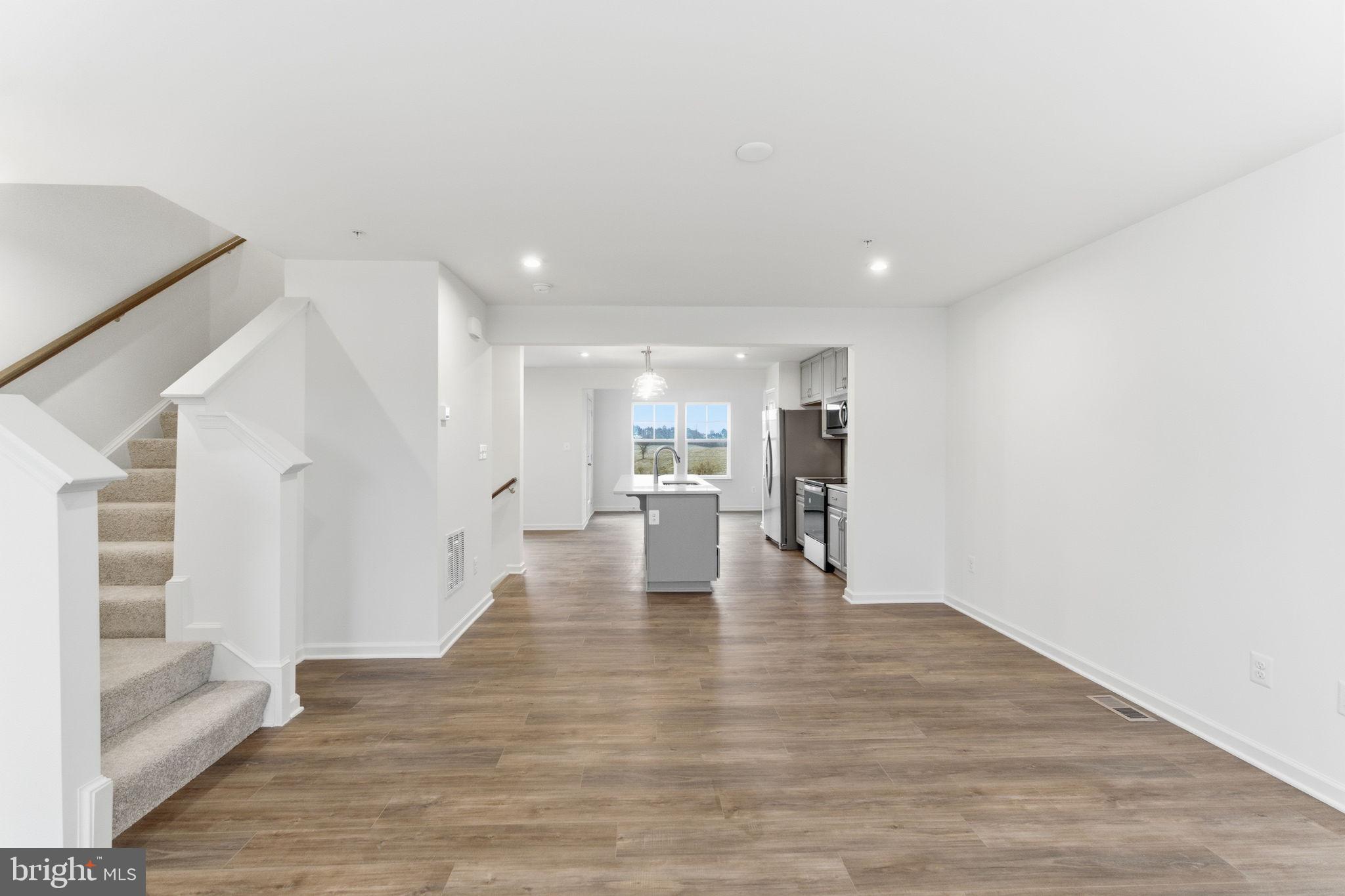 HOMESTEAD ACRES - Residential