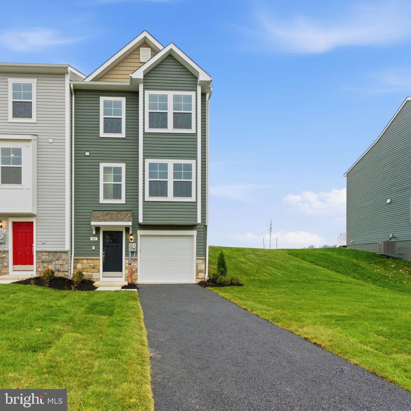 HOMESTEAD ACRES - Residential