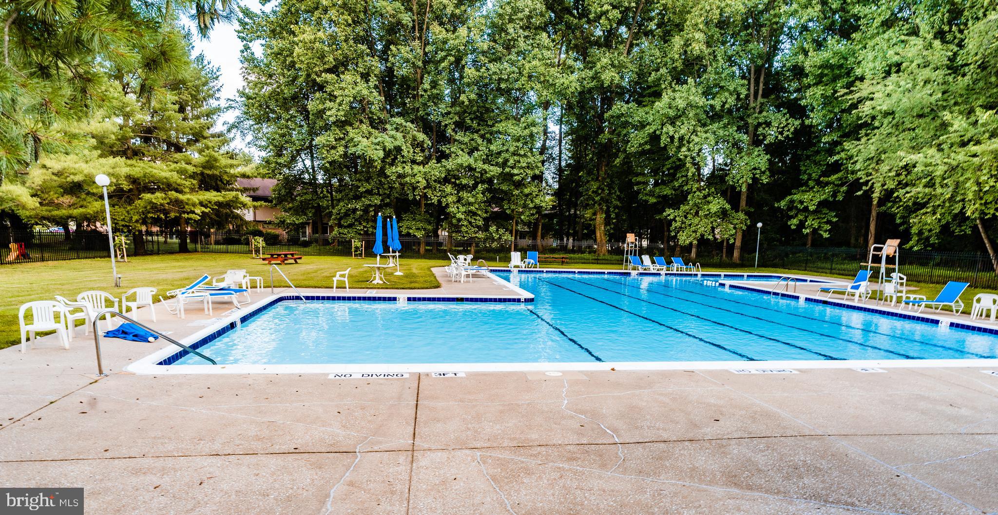 TWELVE TREES - Residential