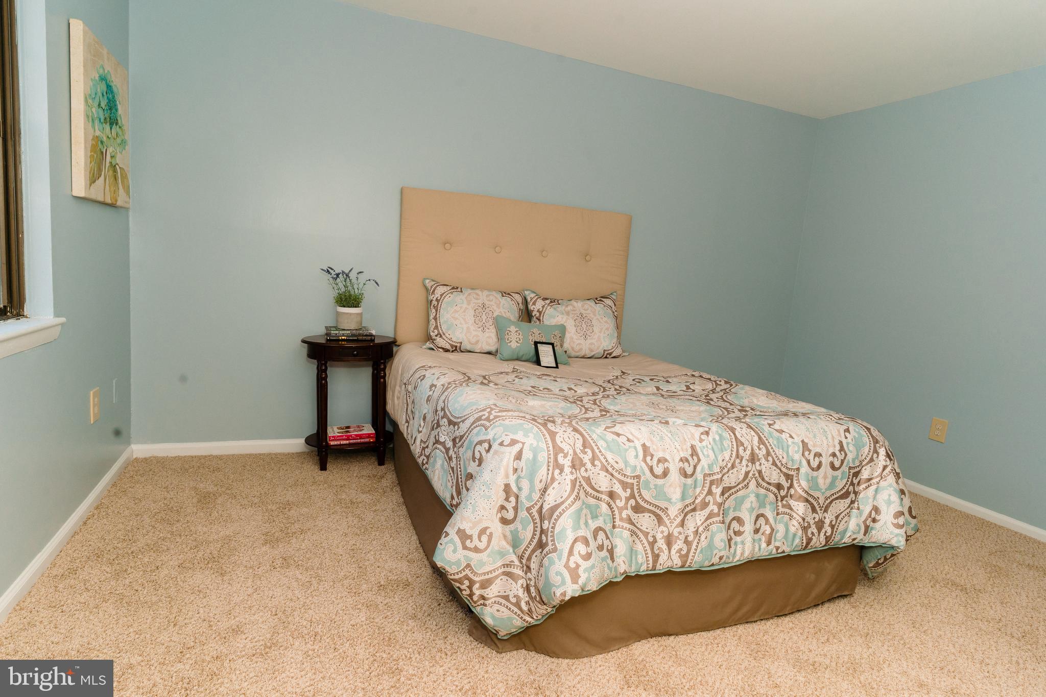 TWELVE TREES - Residential