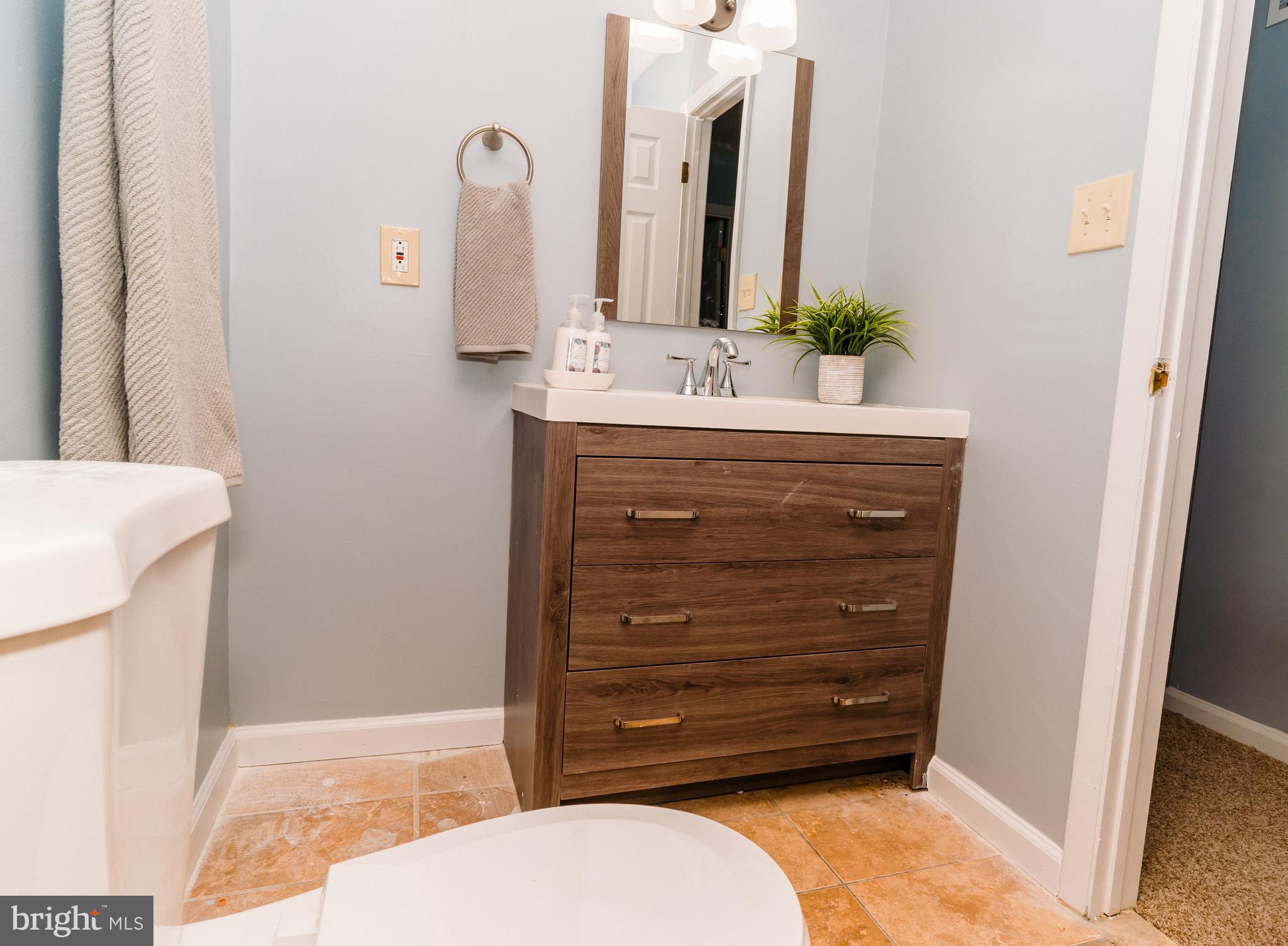 TWELVE TREES - Residential