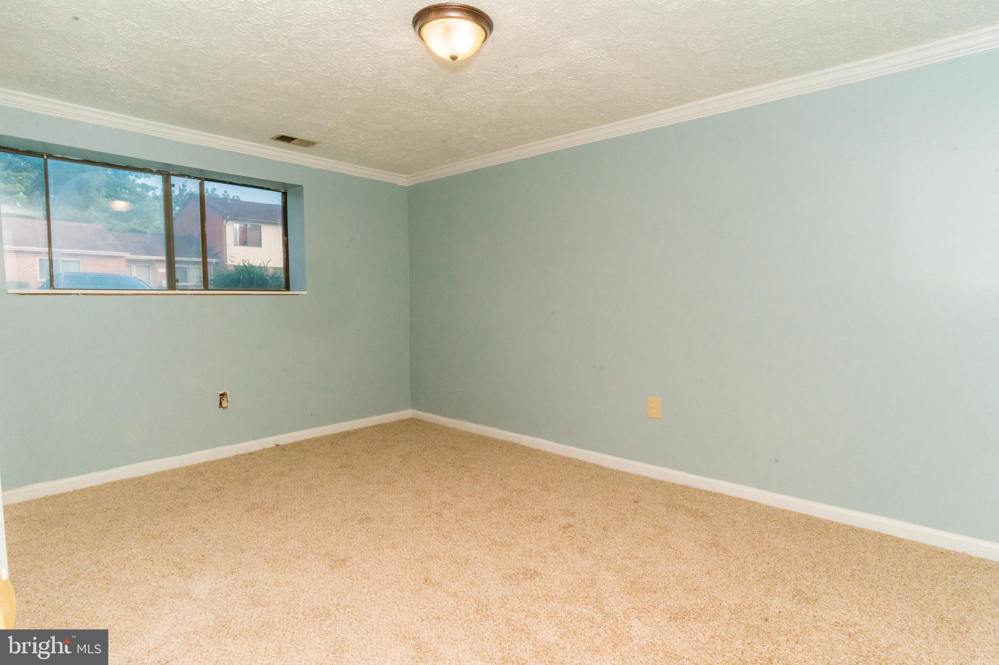 TWELVE TREES - Residential