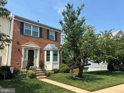 Townhouse For Sale - 43498 Blacksmith Square<br/> ASHBURN, VA 20147