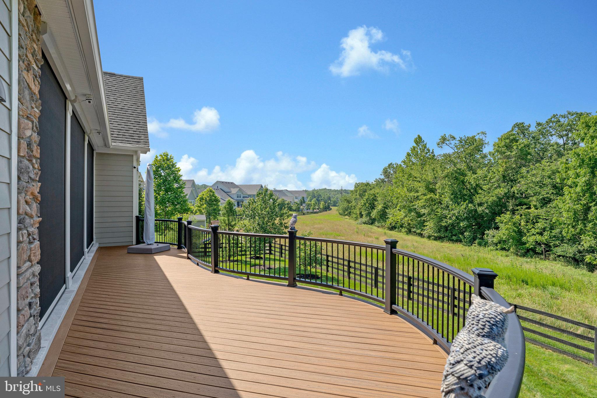 GREENS SOUTH AT WILLOWSF - Residential