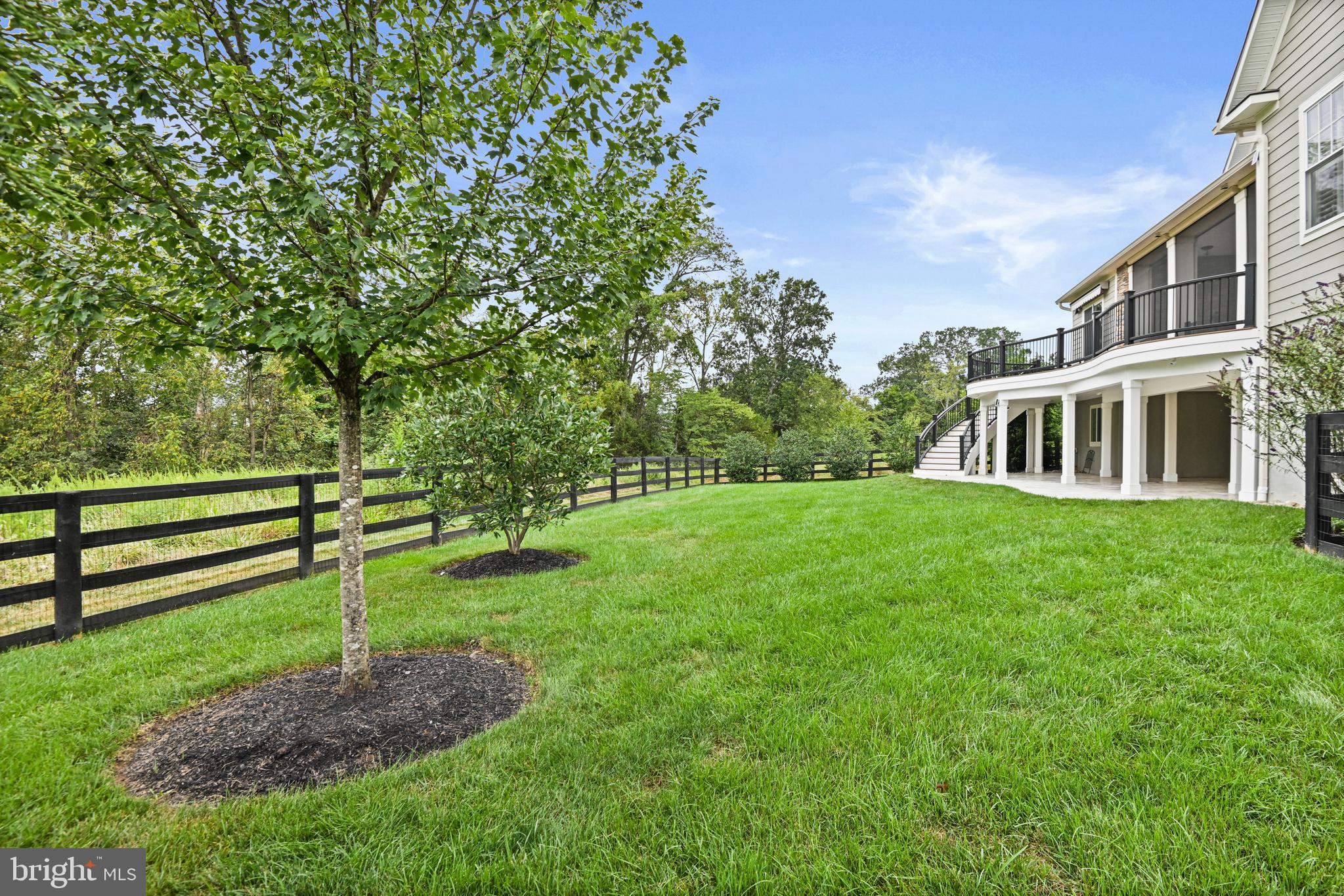 GREENS SOUTH AT WILLOWSF - Residential