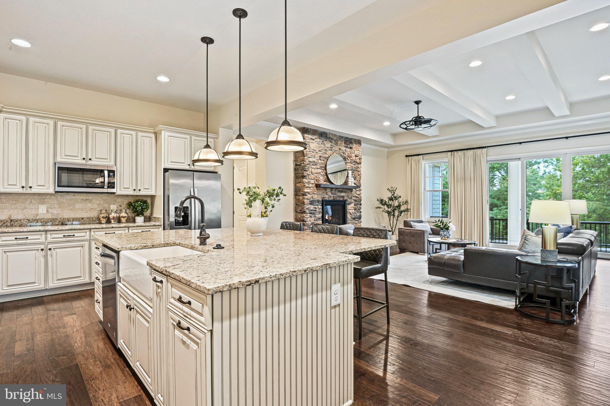 GREENS SOUTH AT WILLOWSF - Residential