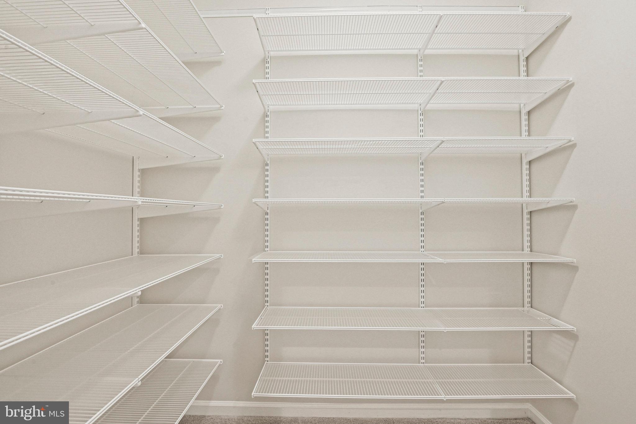 GREENS SOUTH AT WILLOWSF - Residential