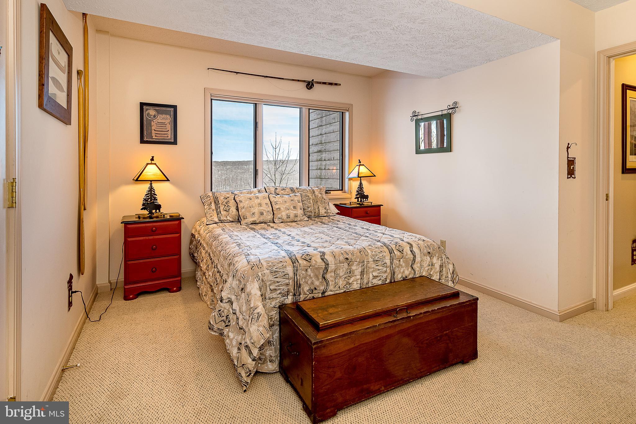 MOUNTAINSIDE - Residential