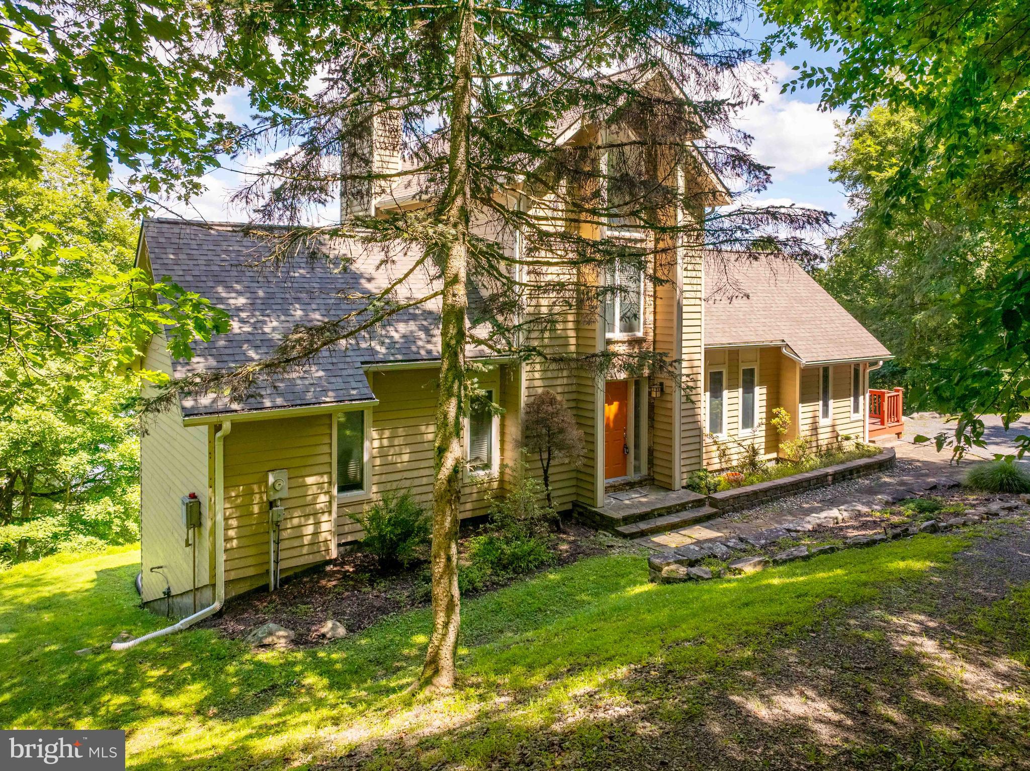 164 GRANDVIEW DRIVE