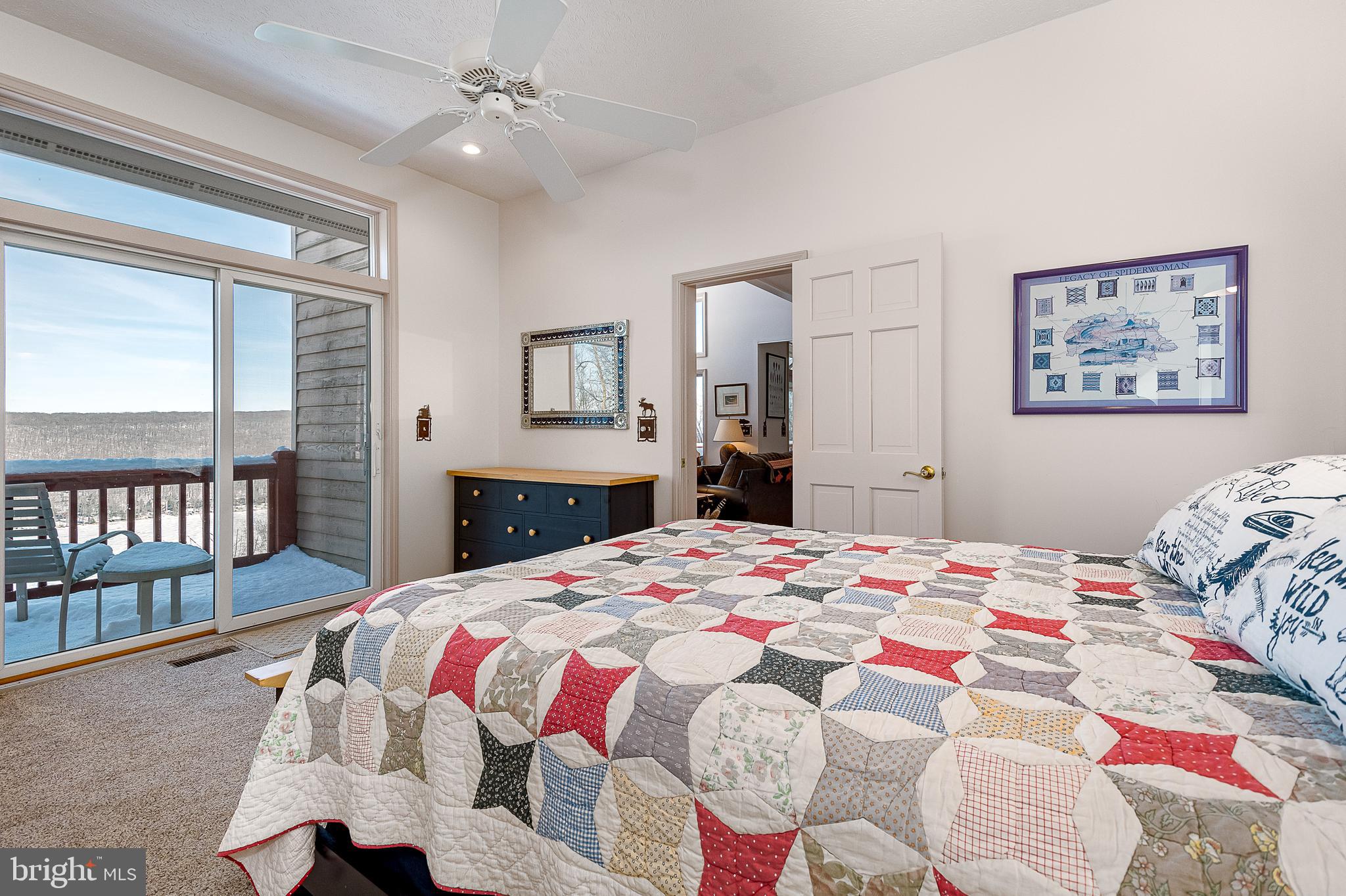 MOUNTAINSIDE - Residential