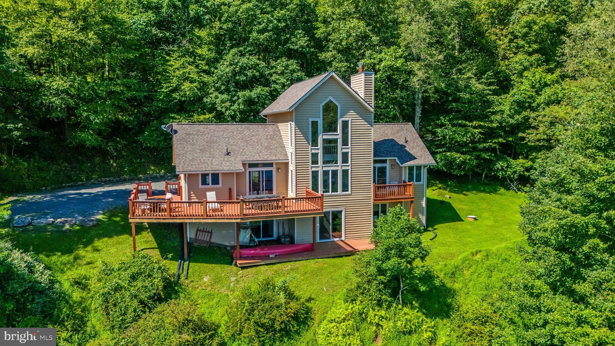 164 GRANDVIEW DRIVE