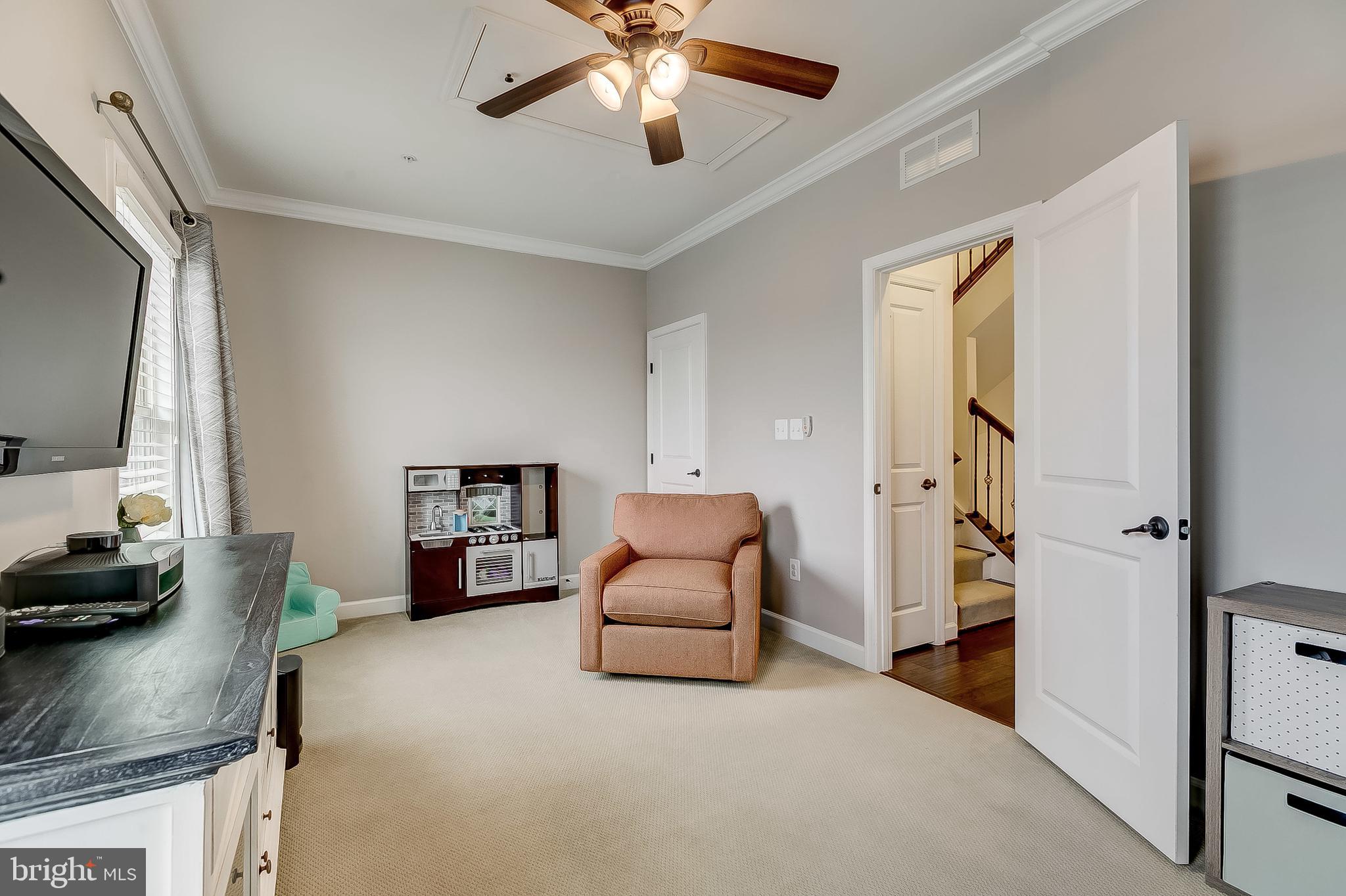 O'DONNELL SQUARE - Residential