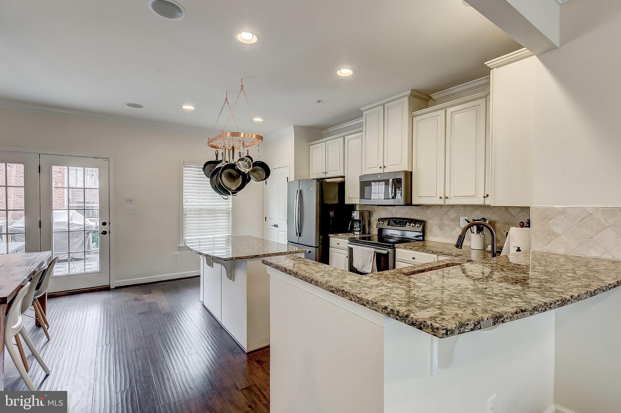 O'DONNELL SQUARE - Residential