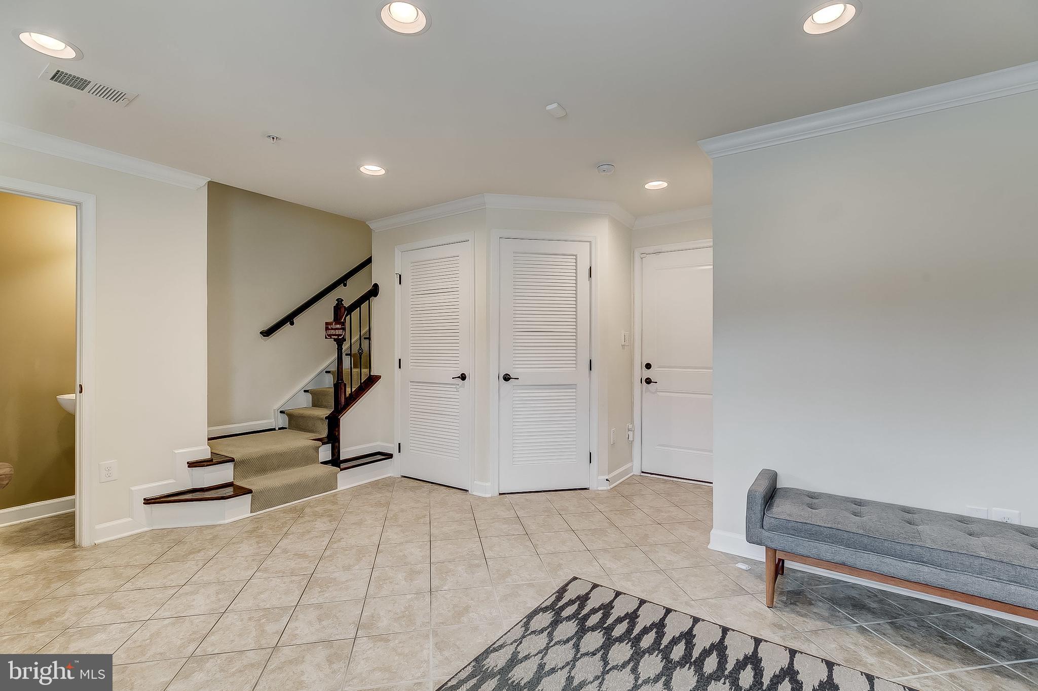 O'DONNELL SQUARE - Residential