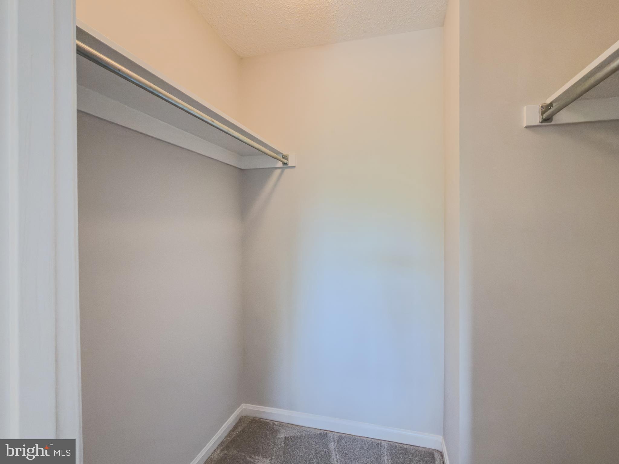 THE FALLSWOOD - Residential