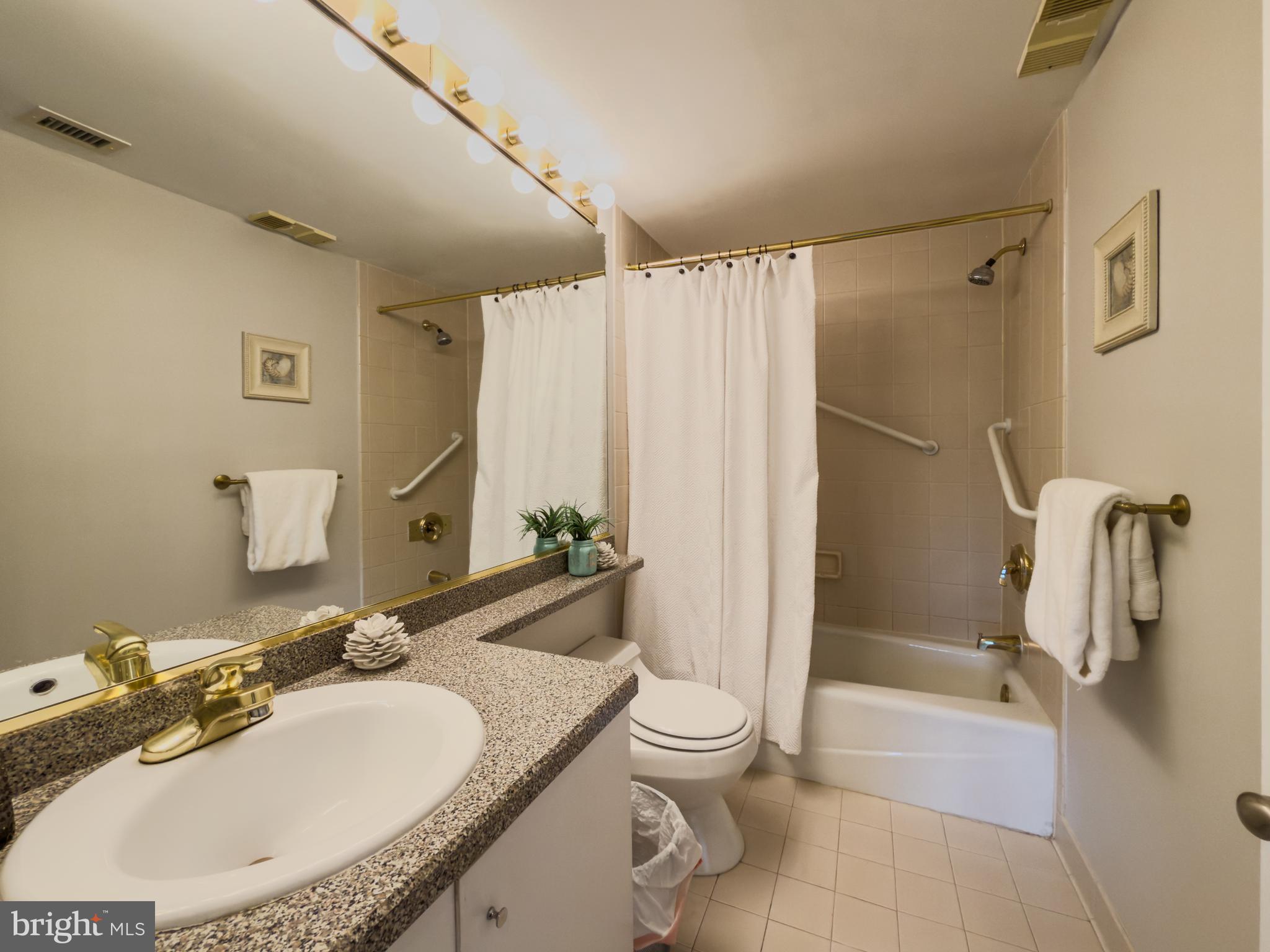 THE FALLSWOOD - Residential