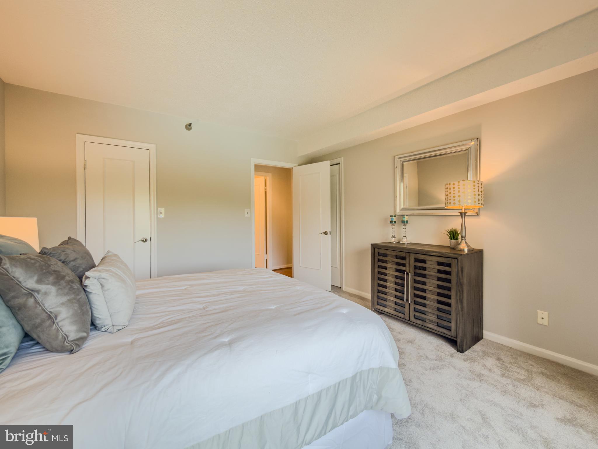 THE FALLSWOOD - Residential