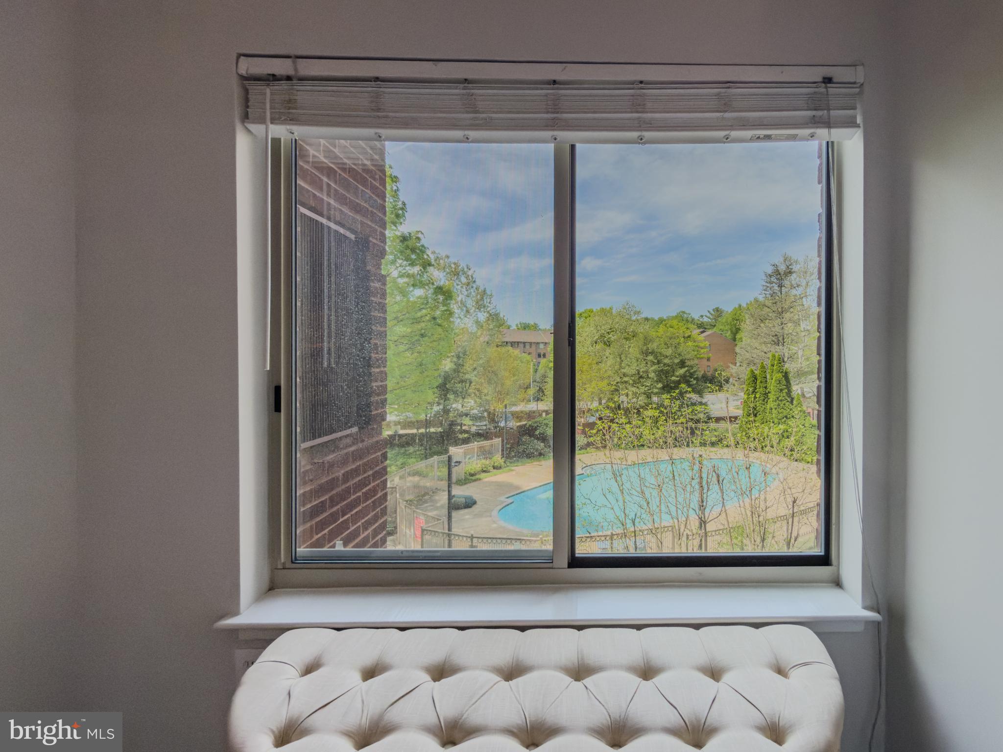 THE FALLSWOOD - Residential