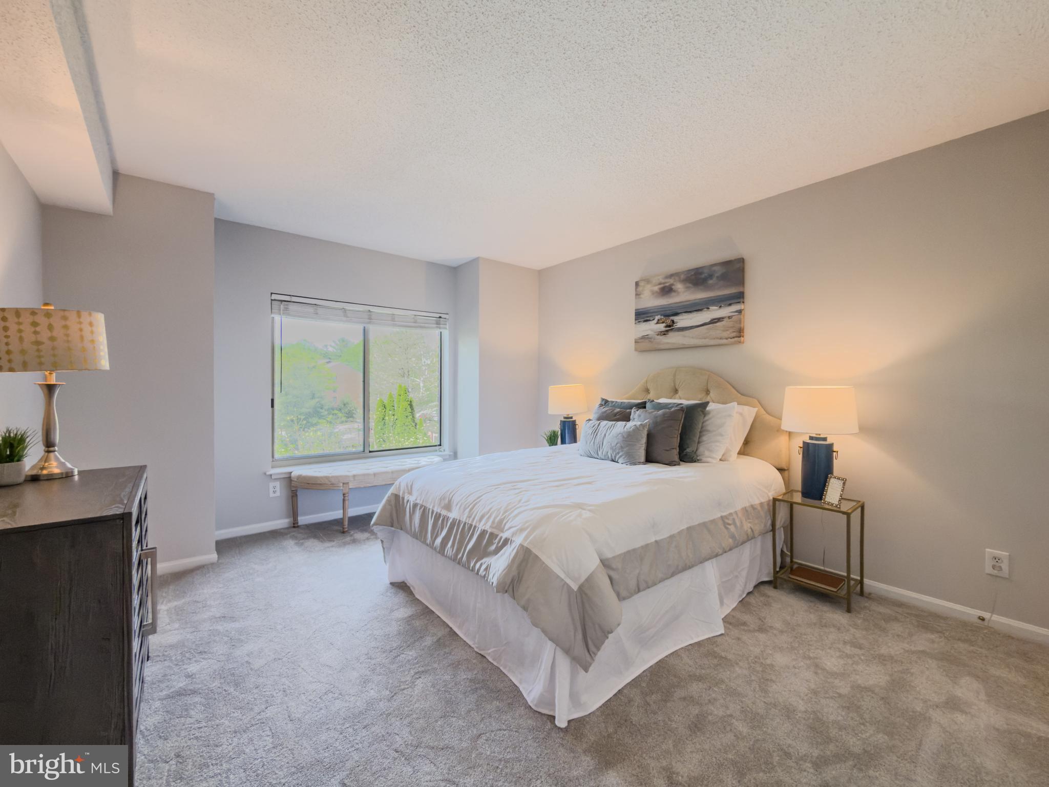 THE FALLSWOOD - Residential