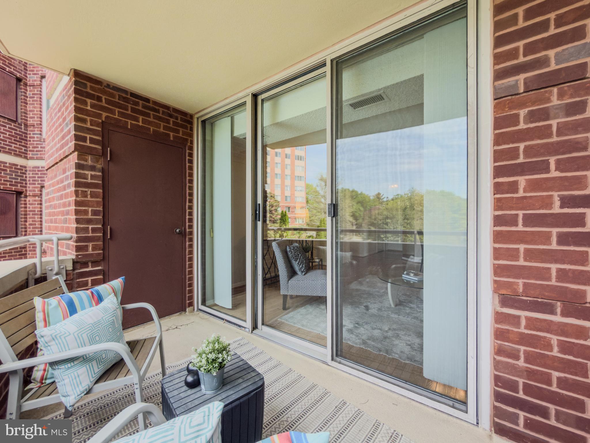 THE FALLSWOOD - Residential