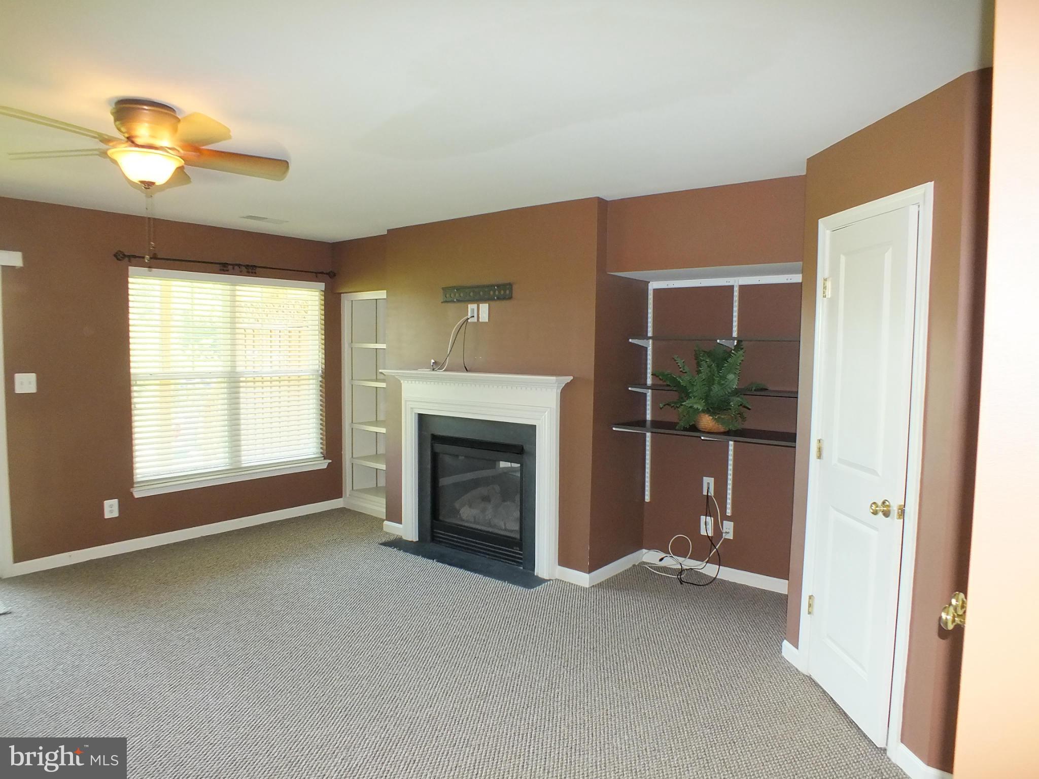 BROADLANDS SOUTH - Residential Lease