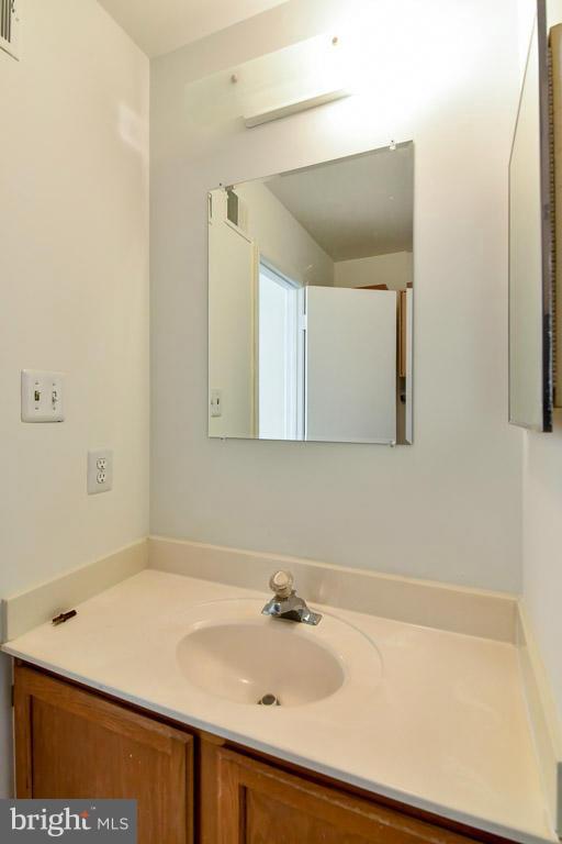 QUAIL HOLLOW - Residential