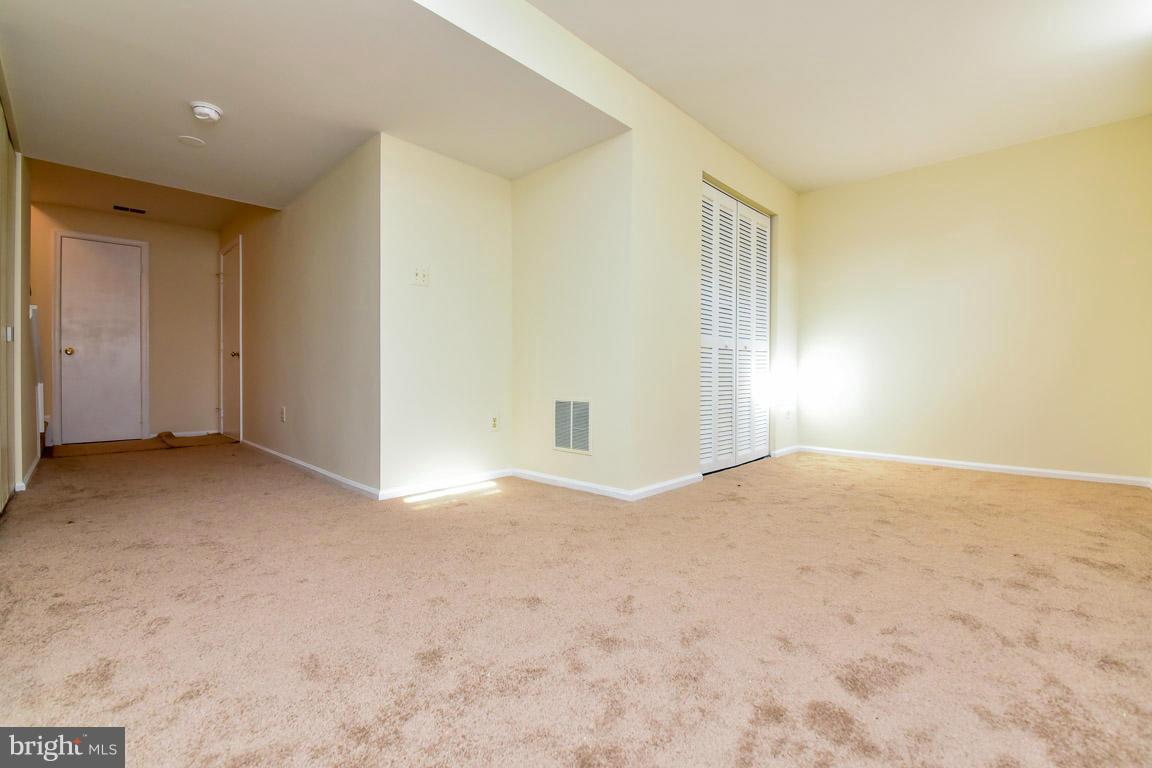 QUAIL HOLLOW - Residential