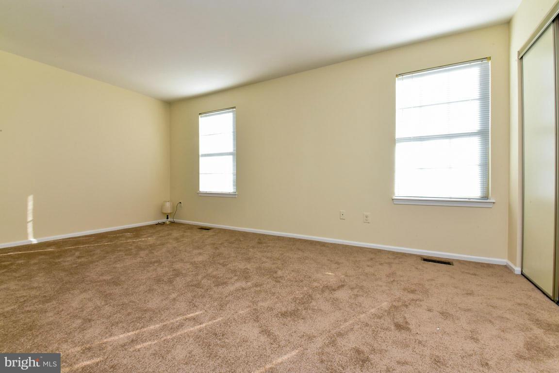 QUAIL HOLLOW - Residential