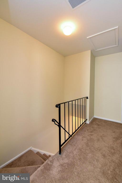 QUAIL HOLLOW - Residential