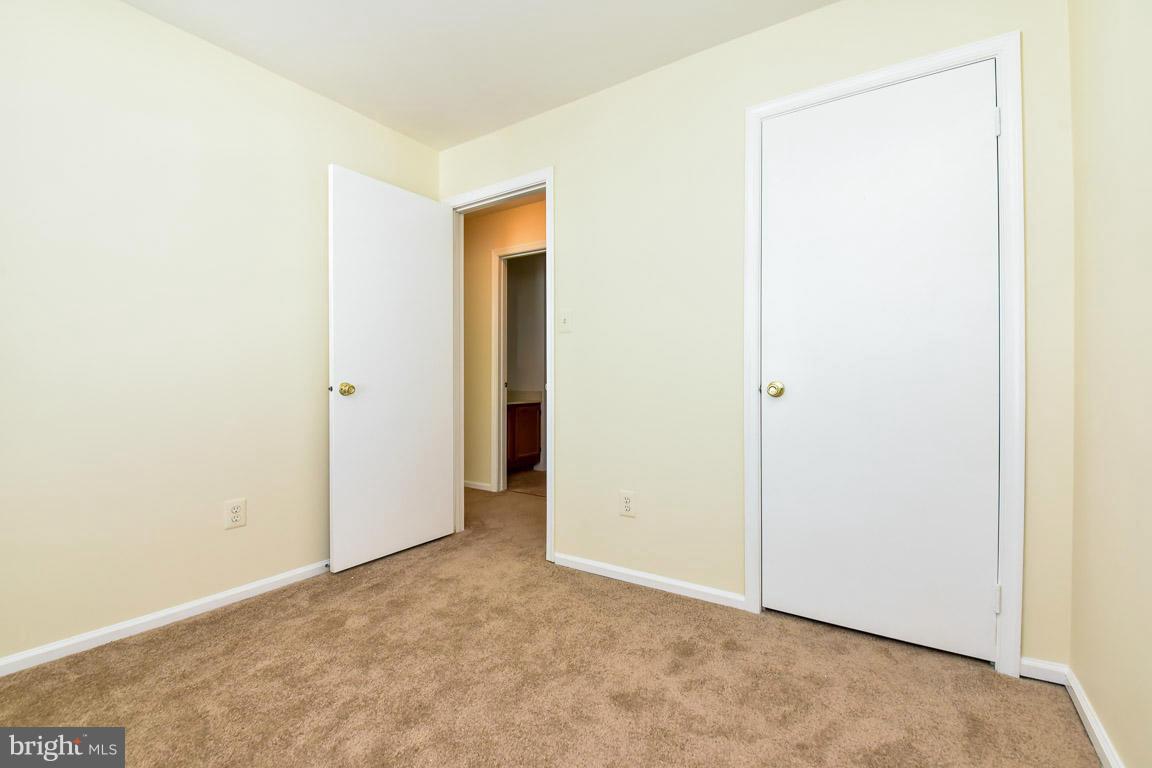 QUAIL HOLLOW - Residential