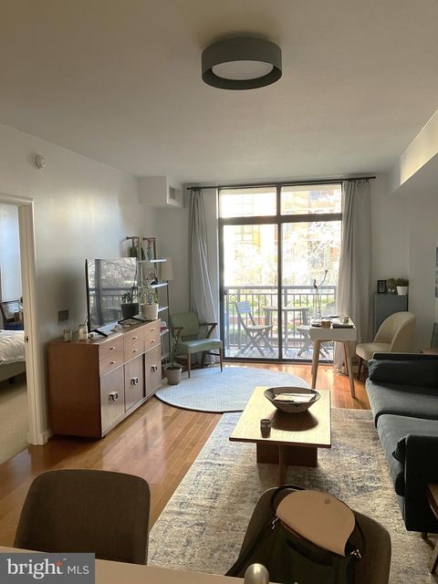 1021 N GARFIELD STREET 222 ARLINGTON VA 22201