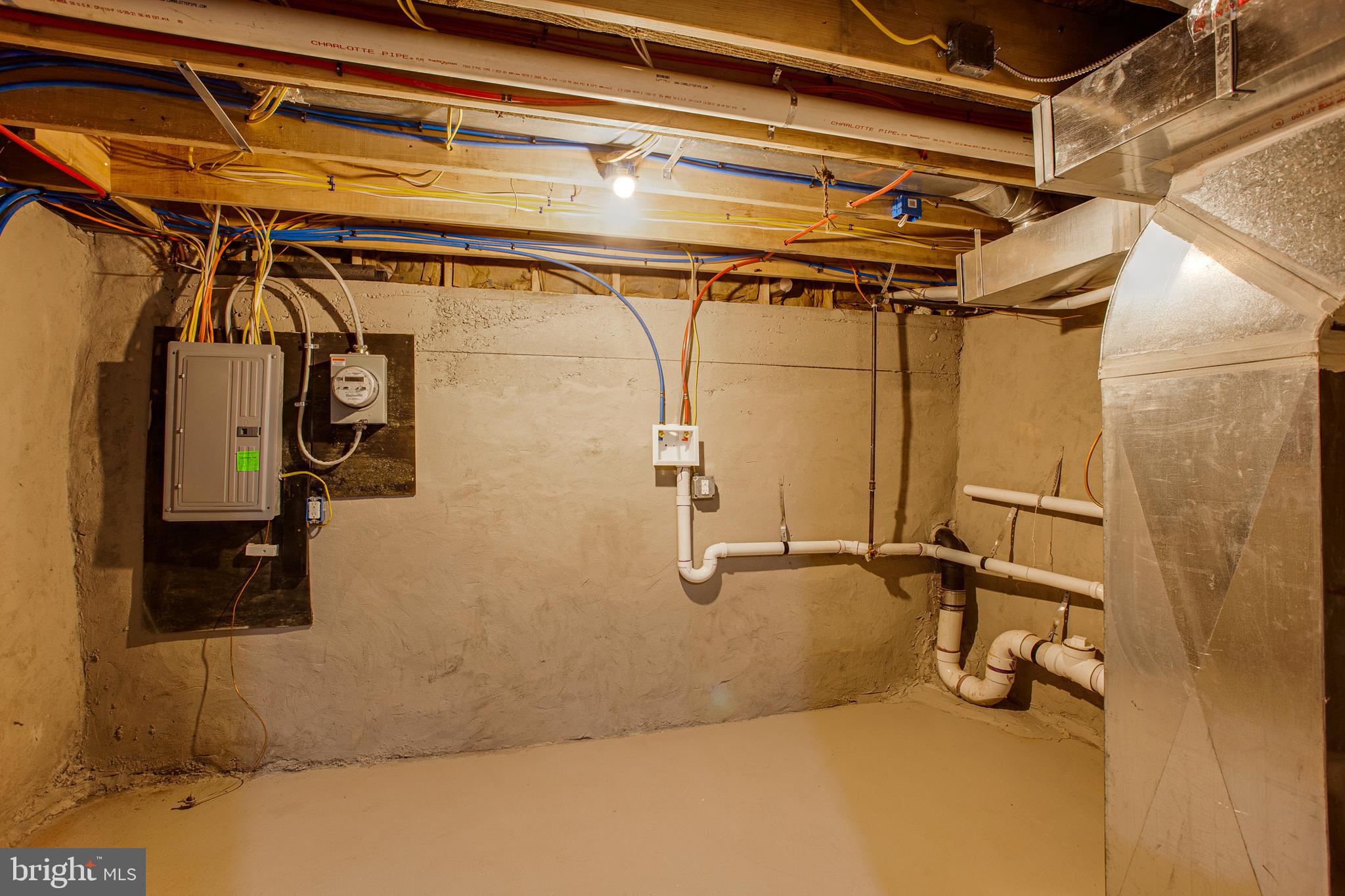 WEST PHILADELPHIA - Residential