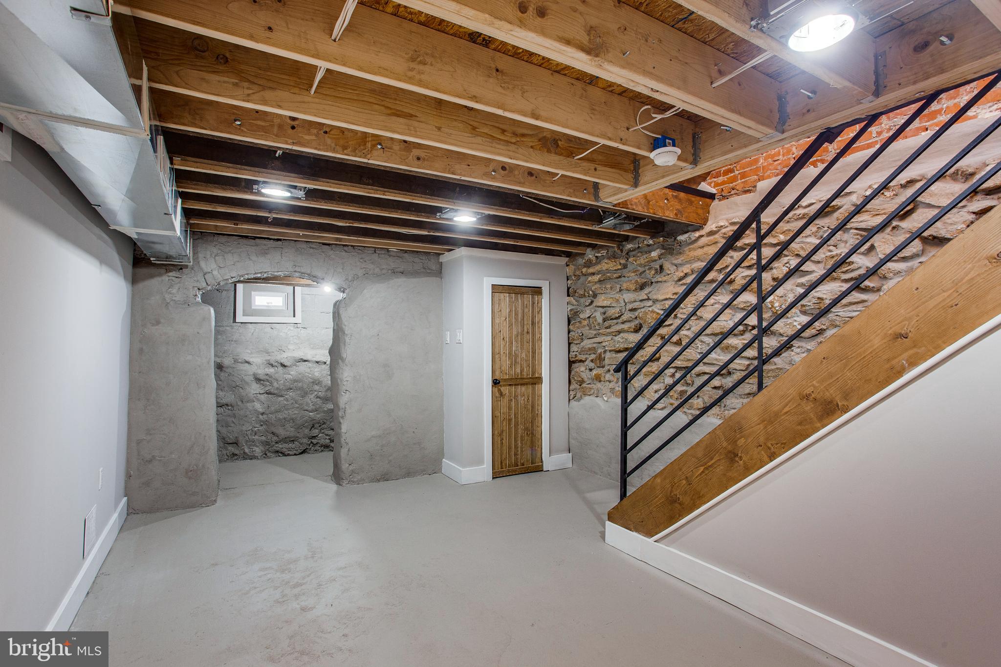 WEST PHILADELPHIA - Residential