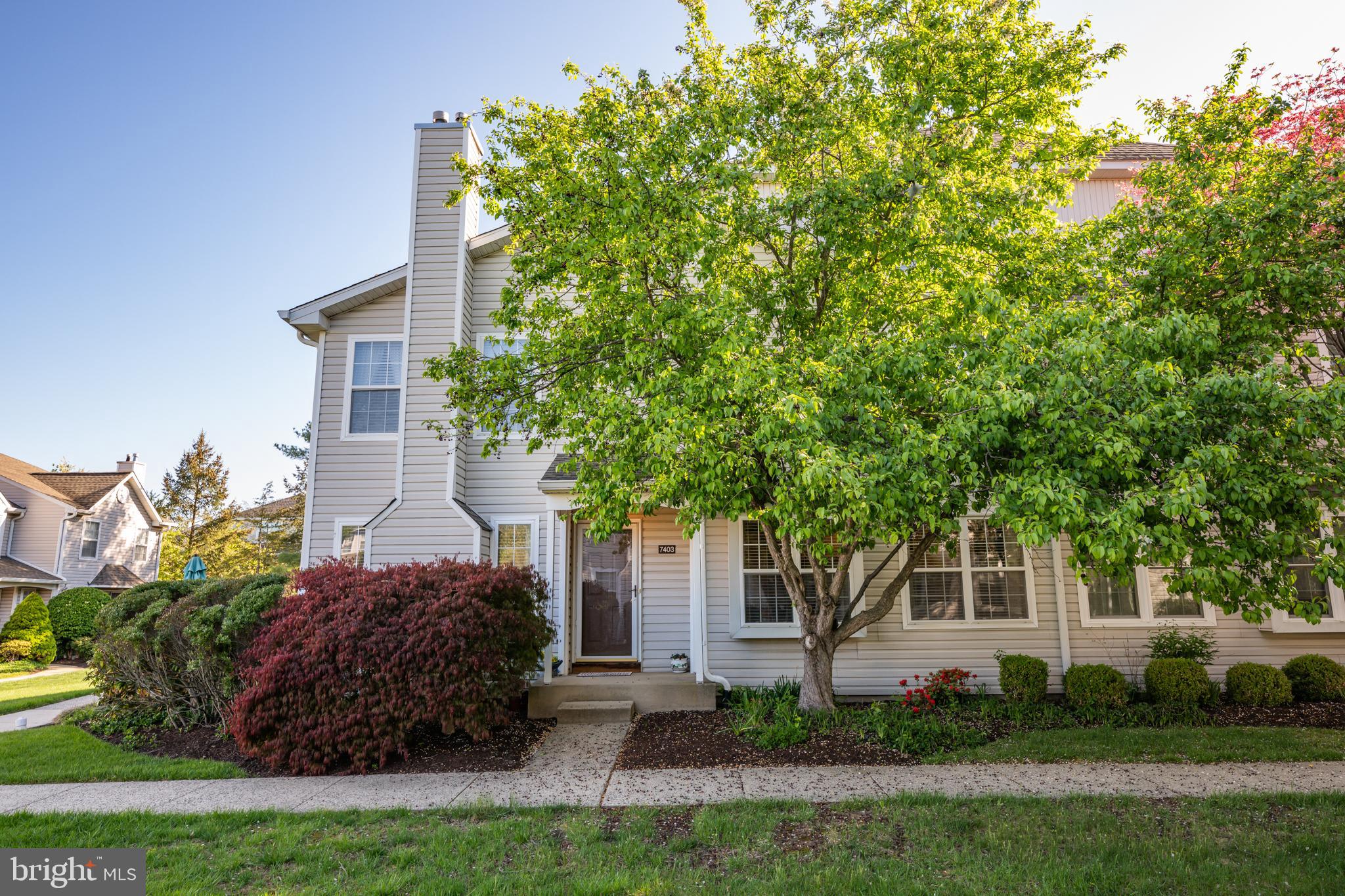 MAKEFIELD GLEN - Residential