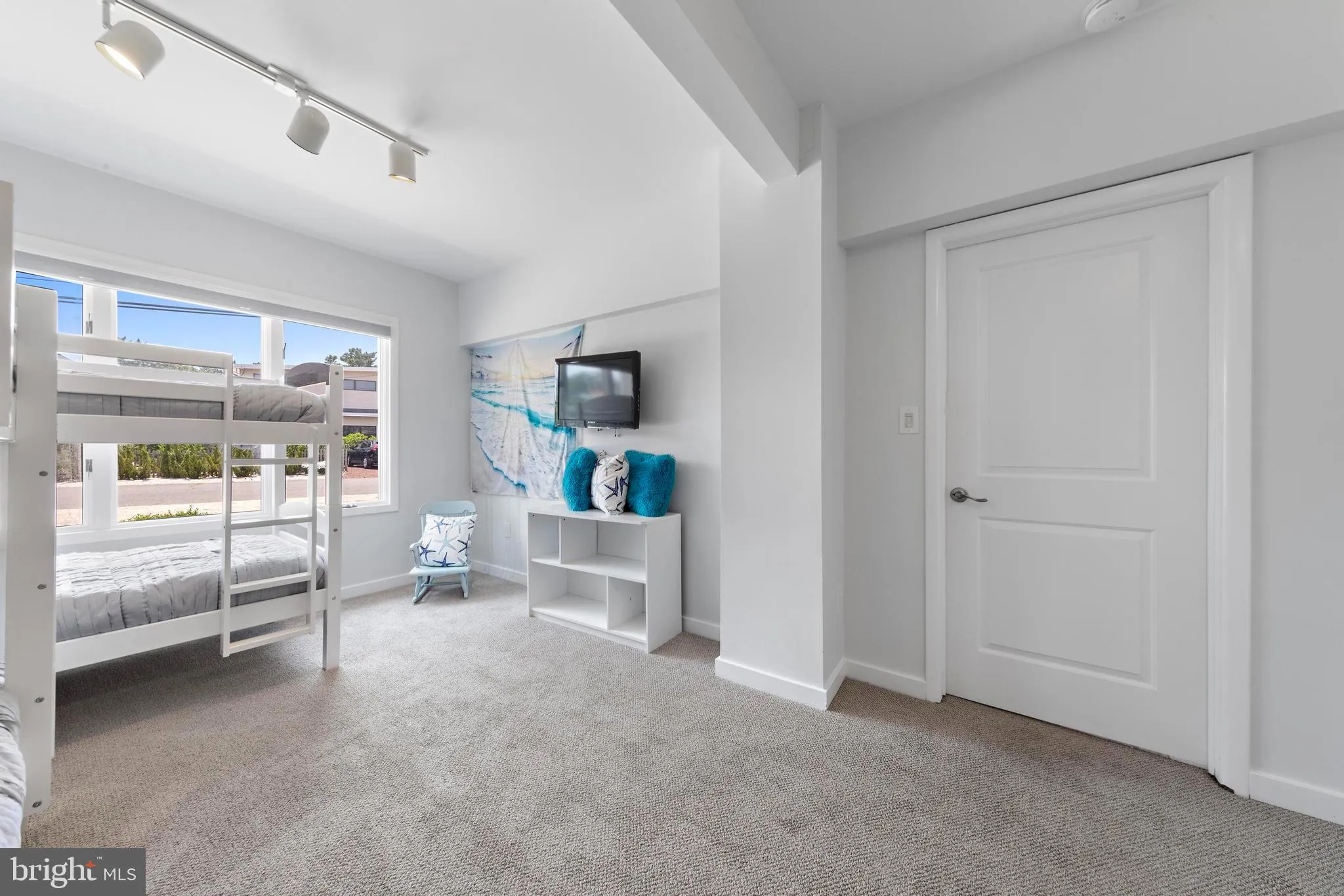 Long Beach Township, New Jersey 08008, United States, 5 Bedrooms Bedrooms, ,3 BathroomsBathrooms,Residential,Active,160154