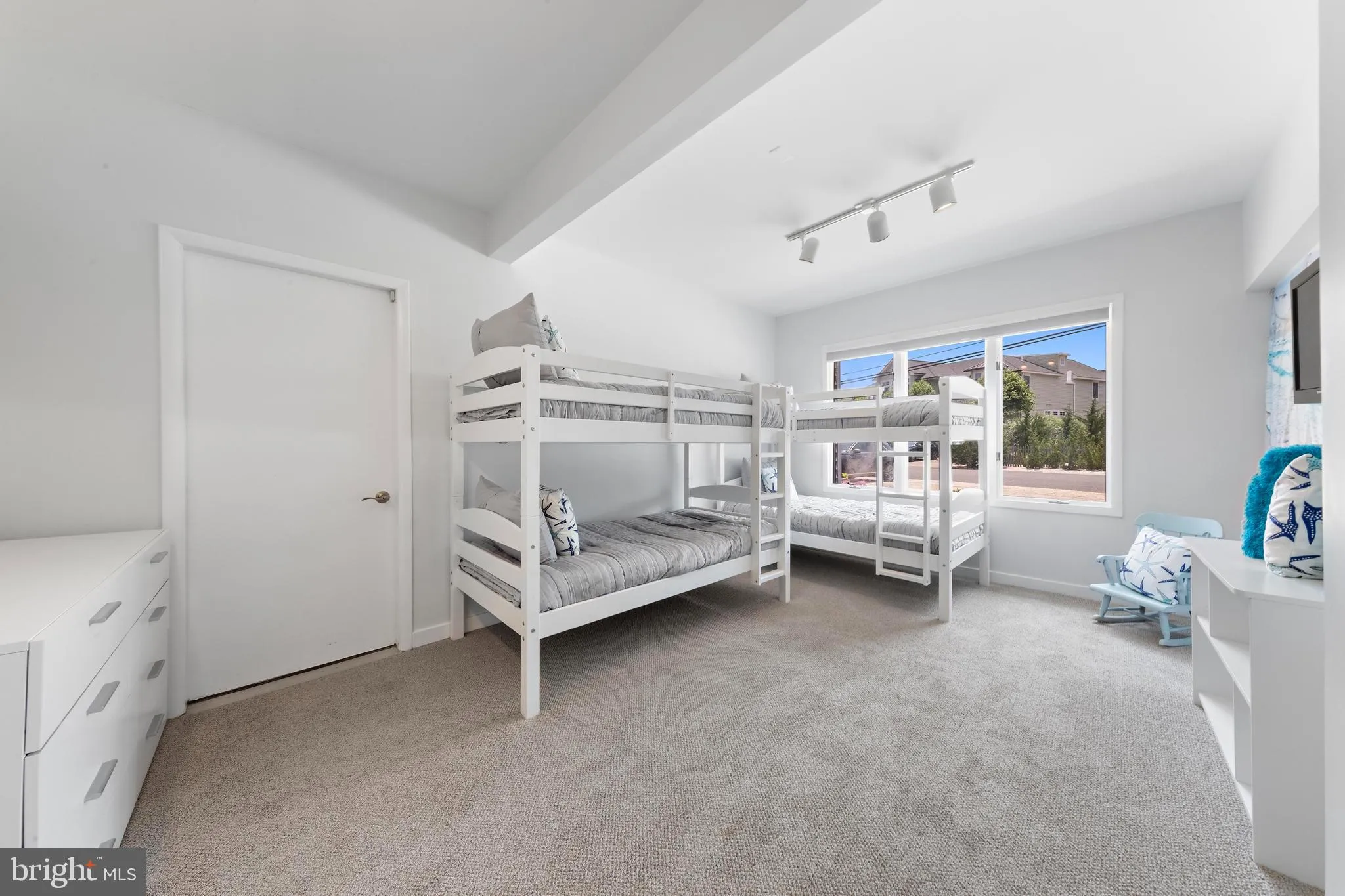 Long Beach Township, New Jersey 08008, United States, 5 Bedrooms Bedrooms, ,3 BathroomsBathrooms,Residential,Active,160154