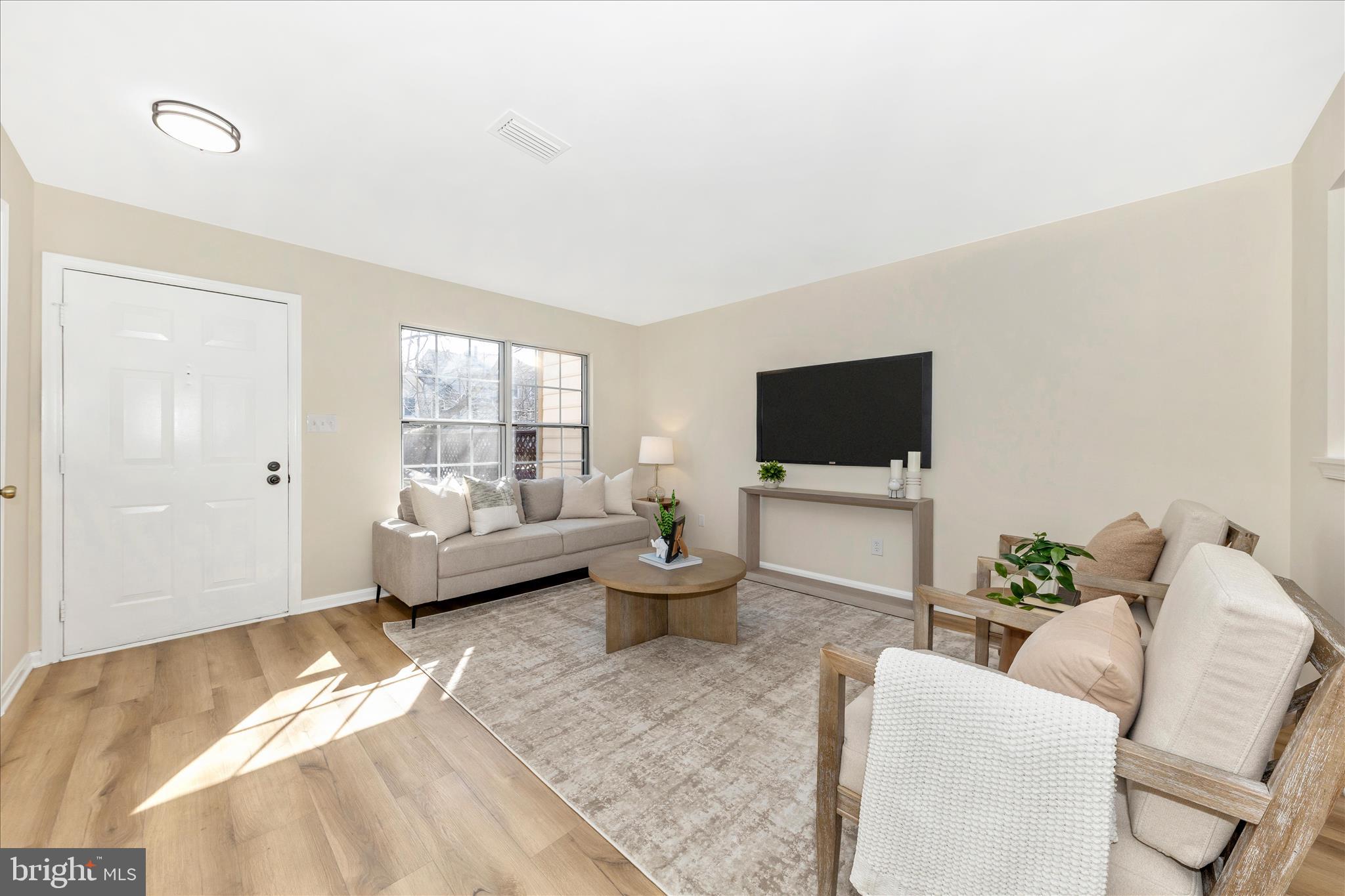 19742 TEAKWOOD CIRCLE 52