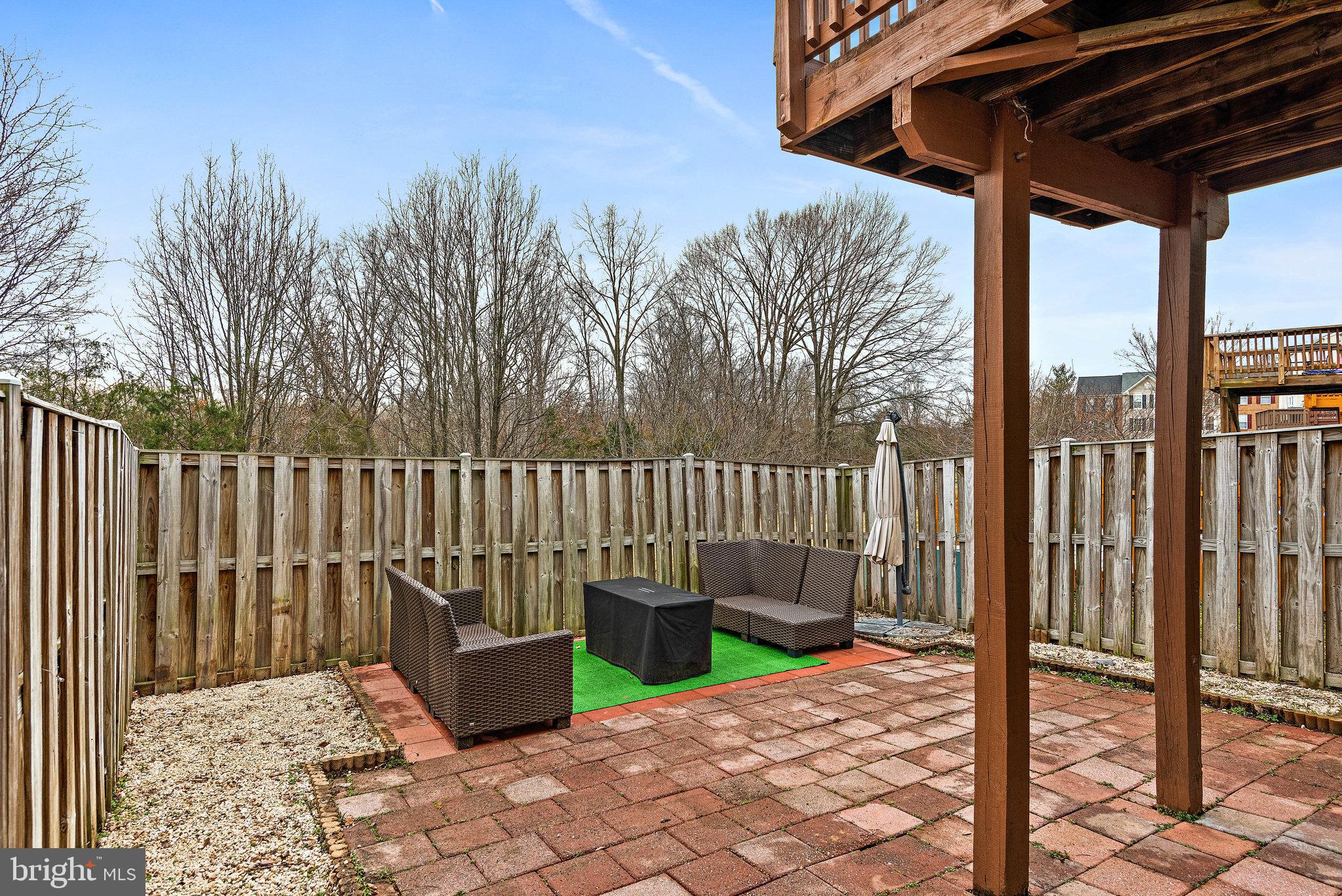 ASHBURN VILLAGE - Residential