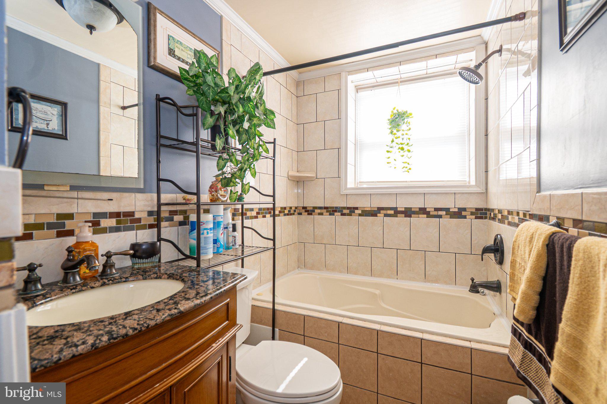 HOLLINSWOOD - Residential