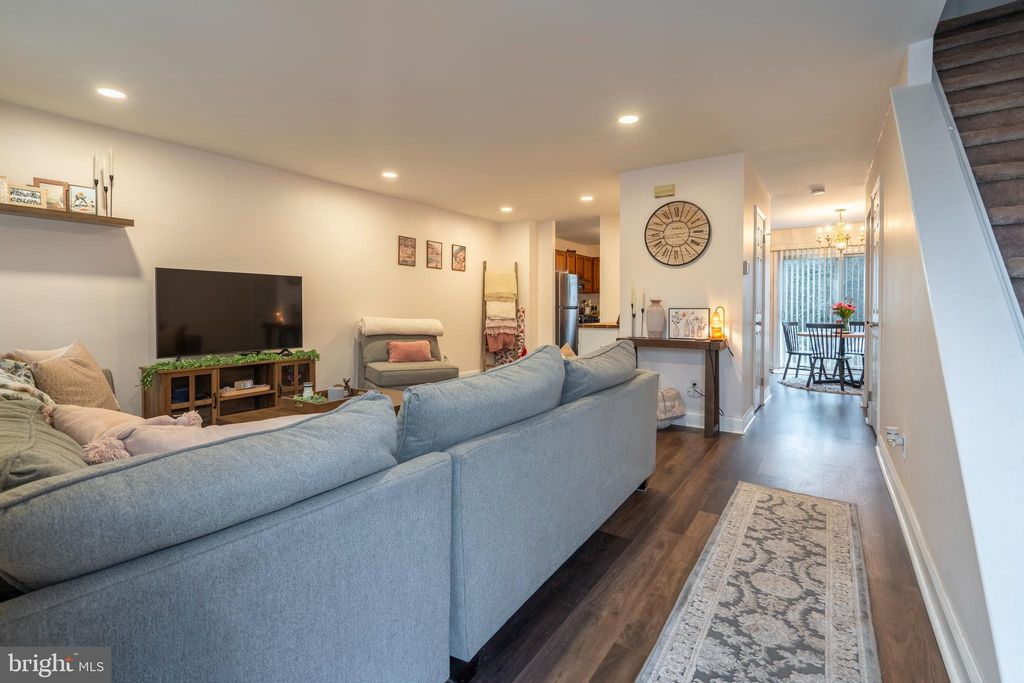 Photo of 1410 Sentry Ln, EAGLEVILLE, PA 19403 (MLS # PAMC2167638)