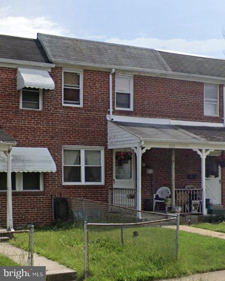 Great property just waiting for you to call home.  The wonderfully updated home has it all.  Gourmet kitchen with granite countertops, stainless appliances and and island make this the perfect space for those great meals and family gatherings.  Trex deck outback makes the backyard a wonderful place to spend time.  The fully finished basement offers a living area and full bathroom.  This is the one you have been waiting for.