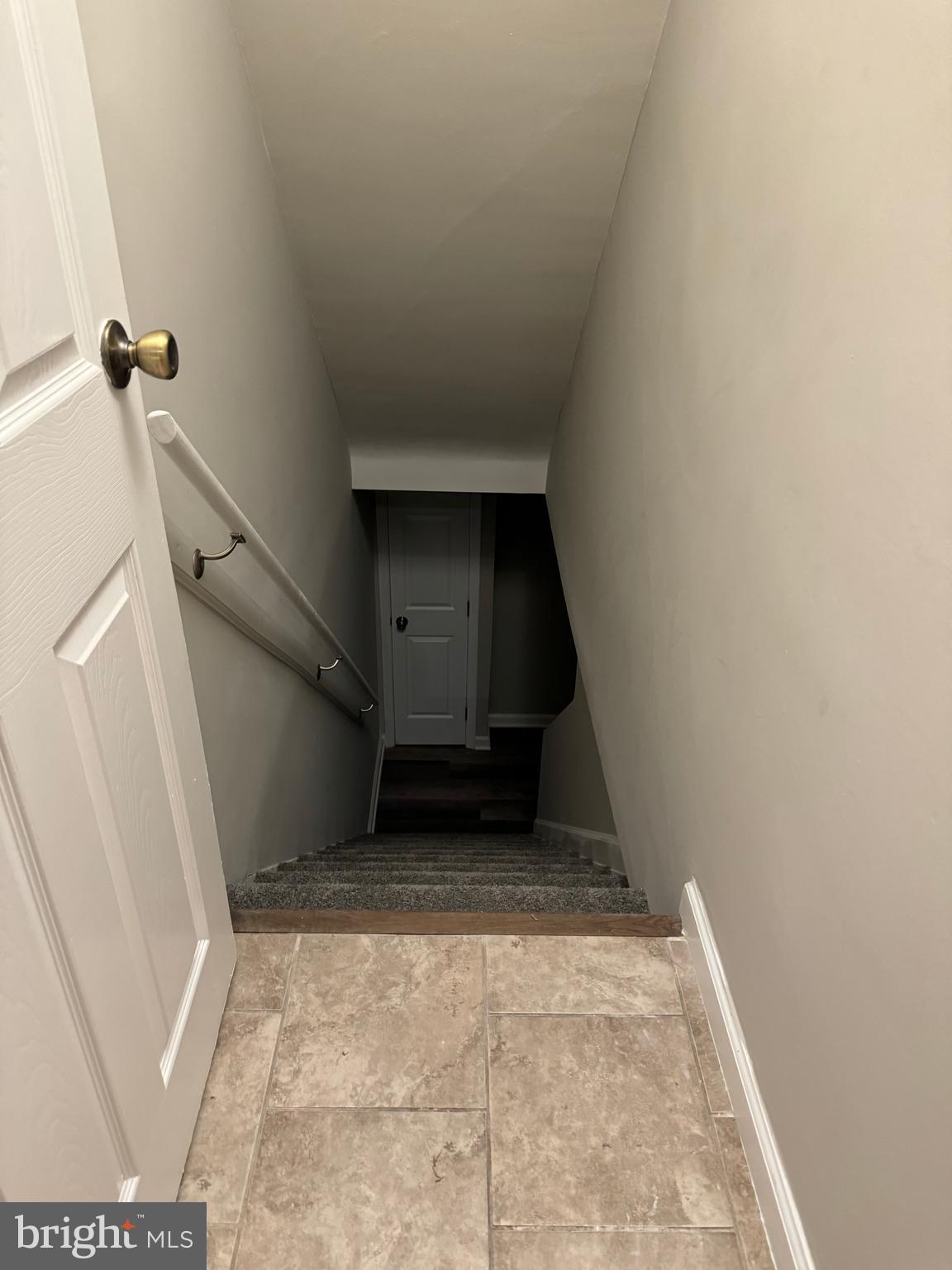 BALLARD GARDENS - Residential Lease