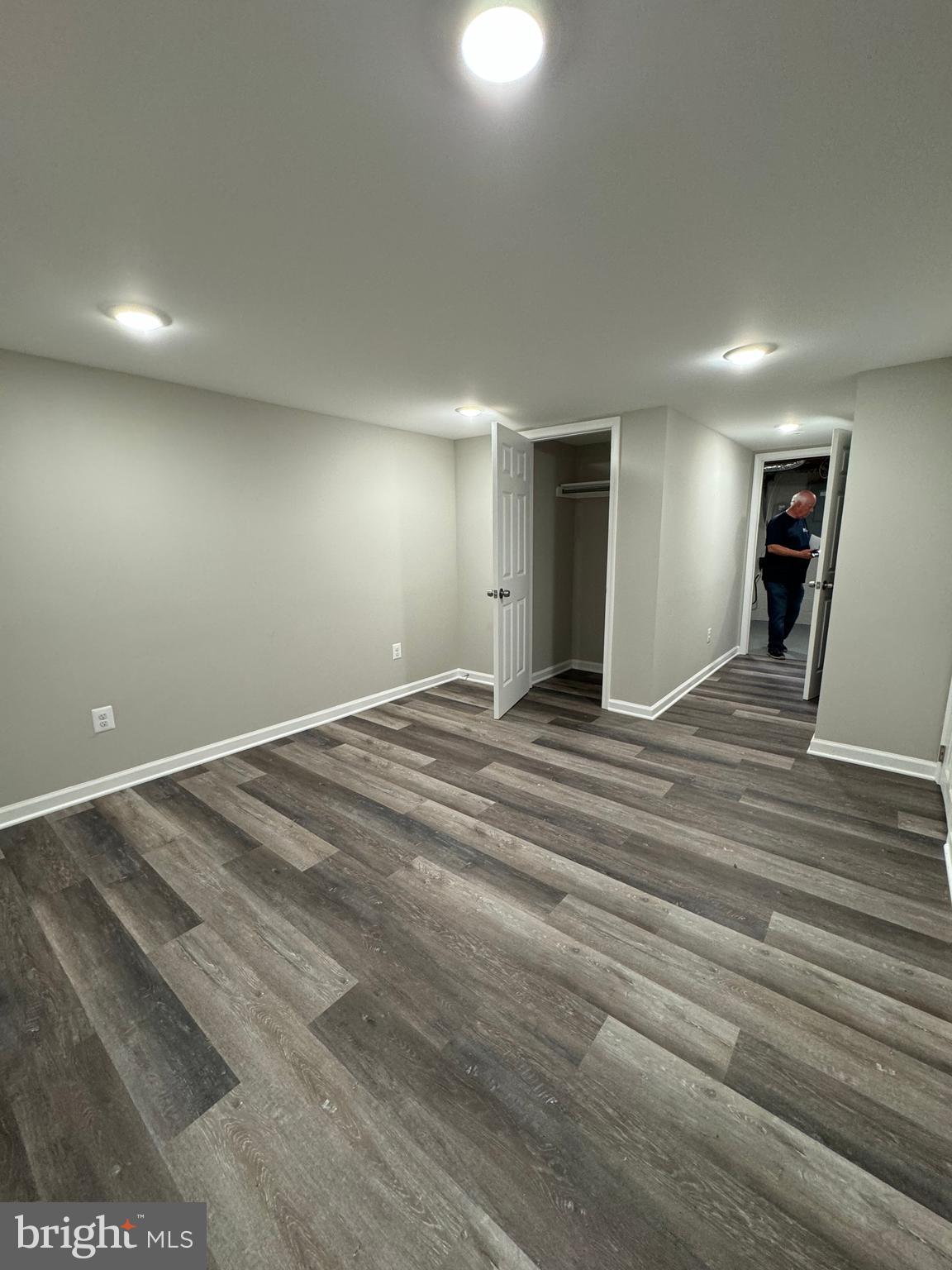 BALLARD GARDENS - Residential Lease